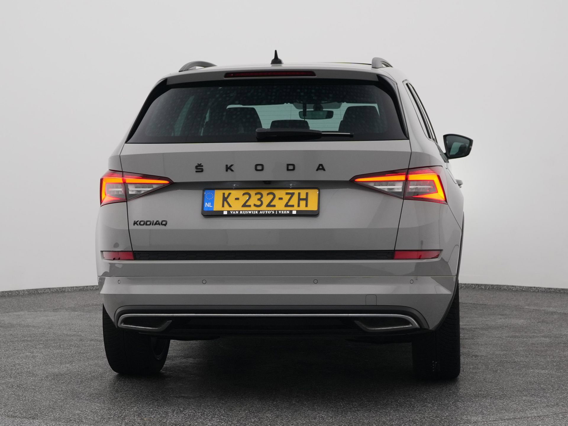 Auto afbeelding: 10