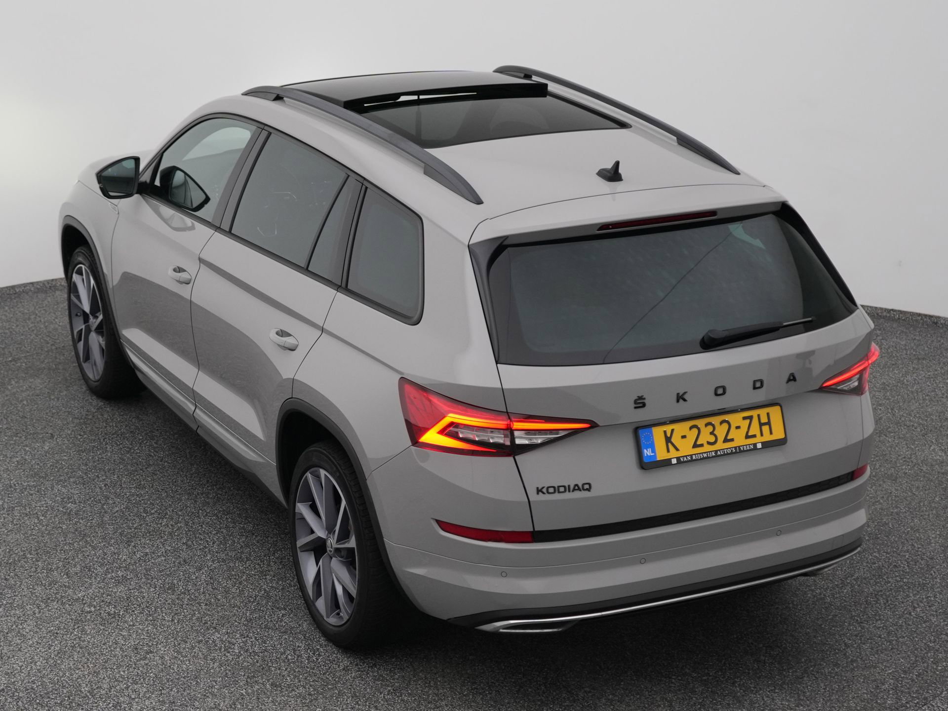 Auto afbeelding: 25
