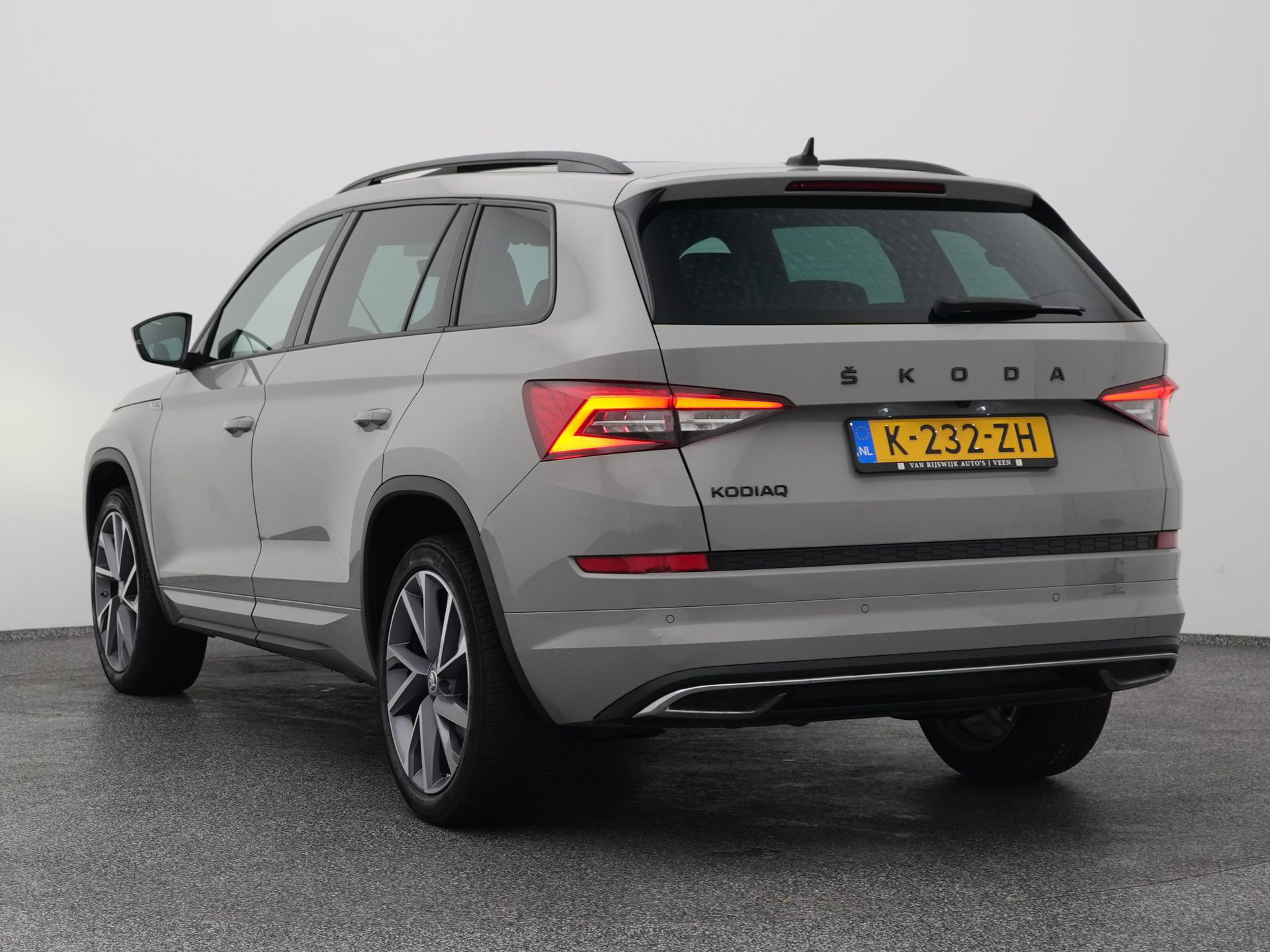 Auto afbeelding: 5