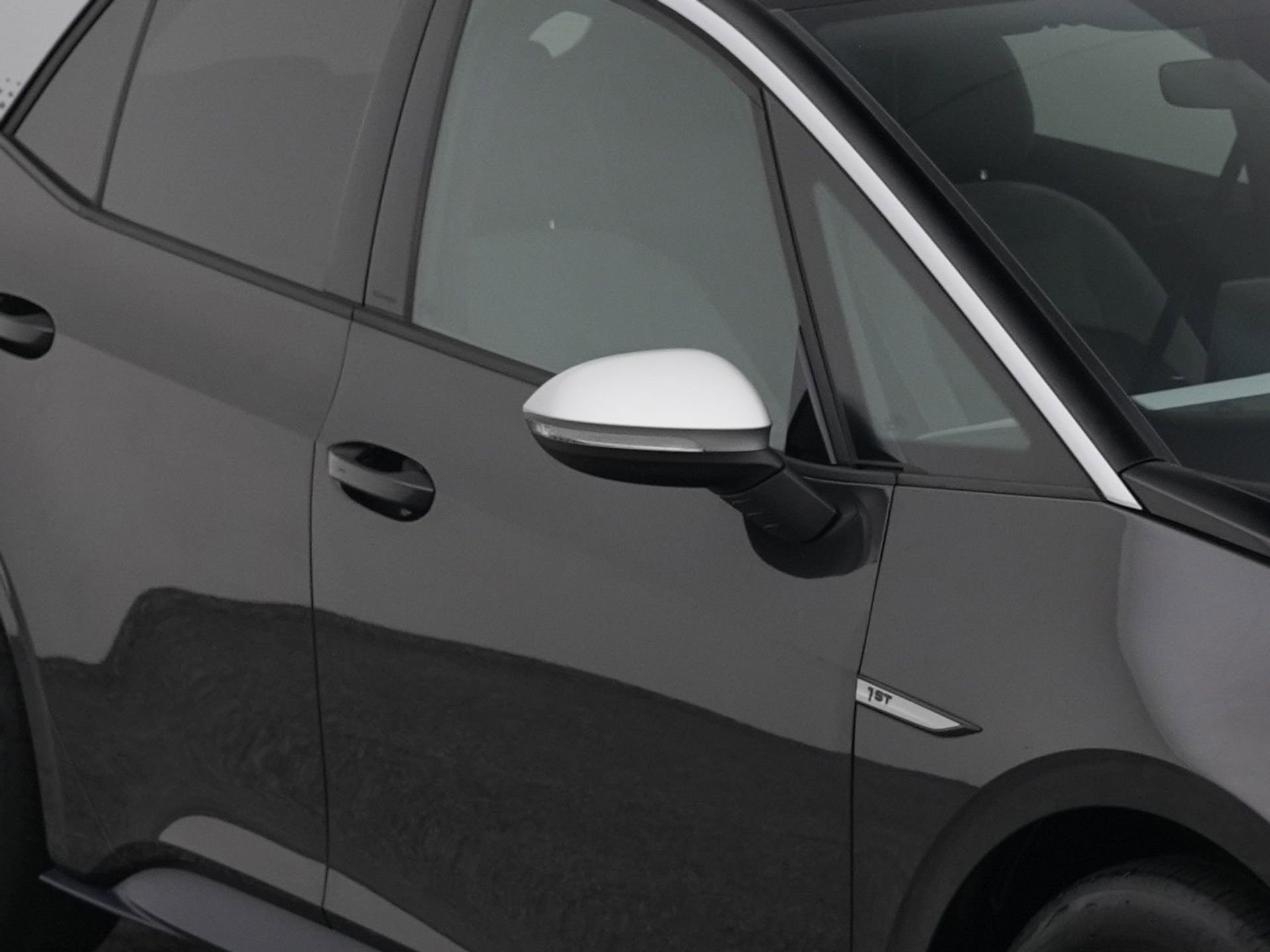 Auto afbeelding: 24