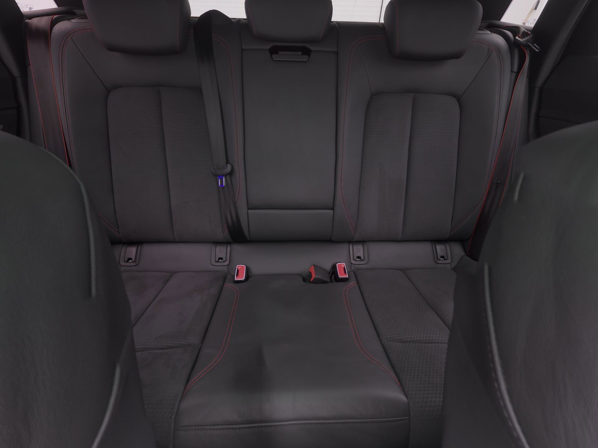 Auto afbeelding: 5