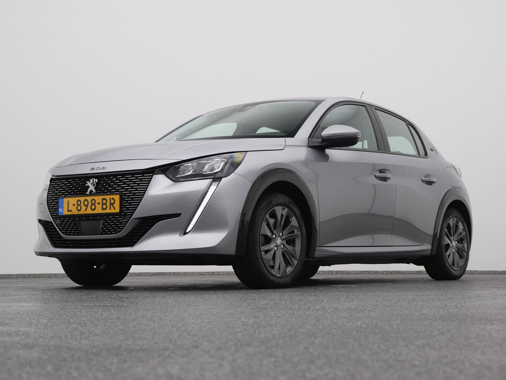 Auto afbeelding: 16