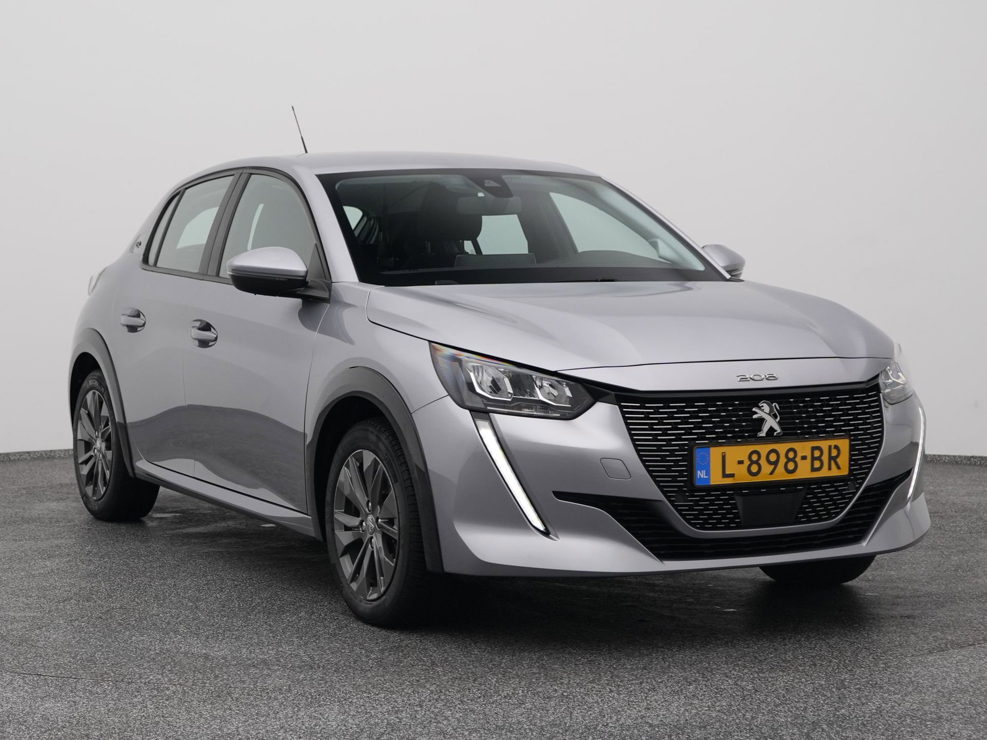 Auto afbeelding: 2