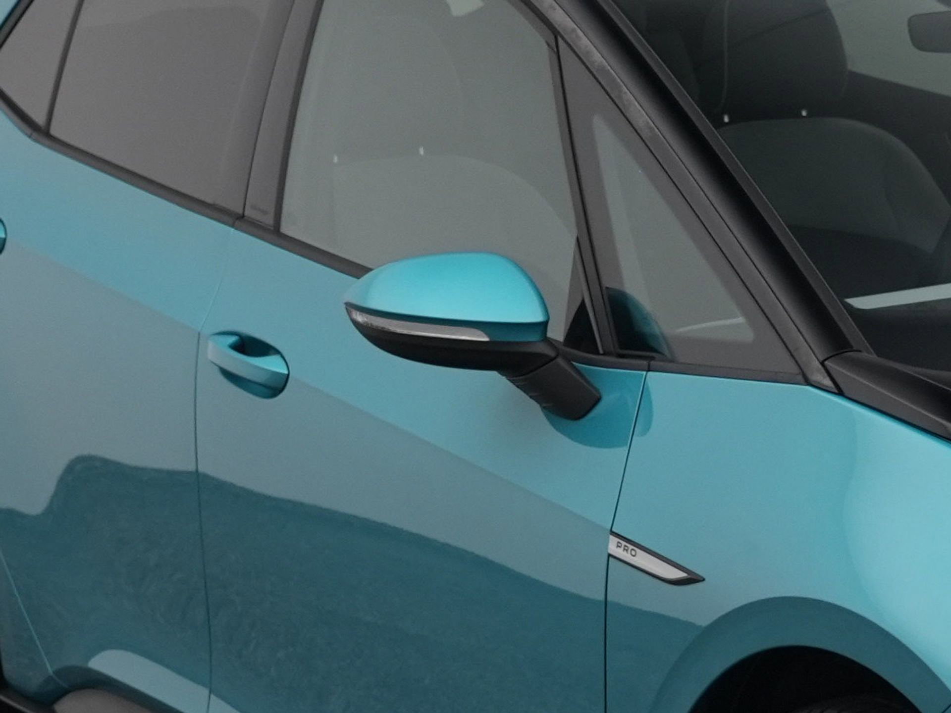 Auto afbeelding: 24