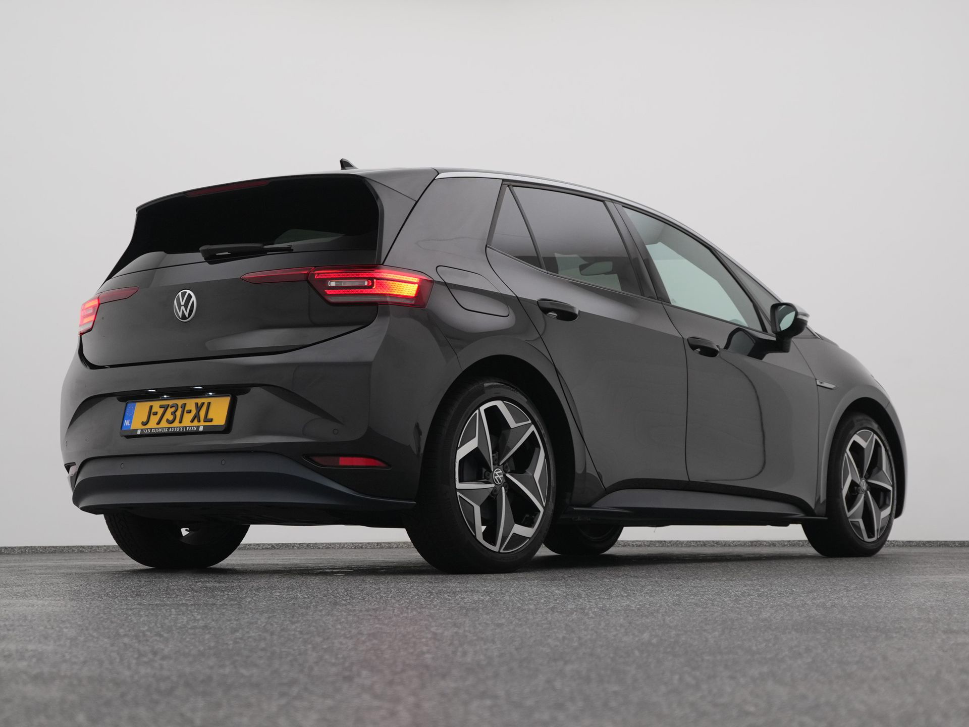 Afbeelding:16