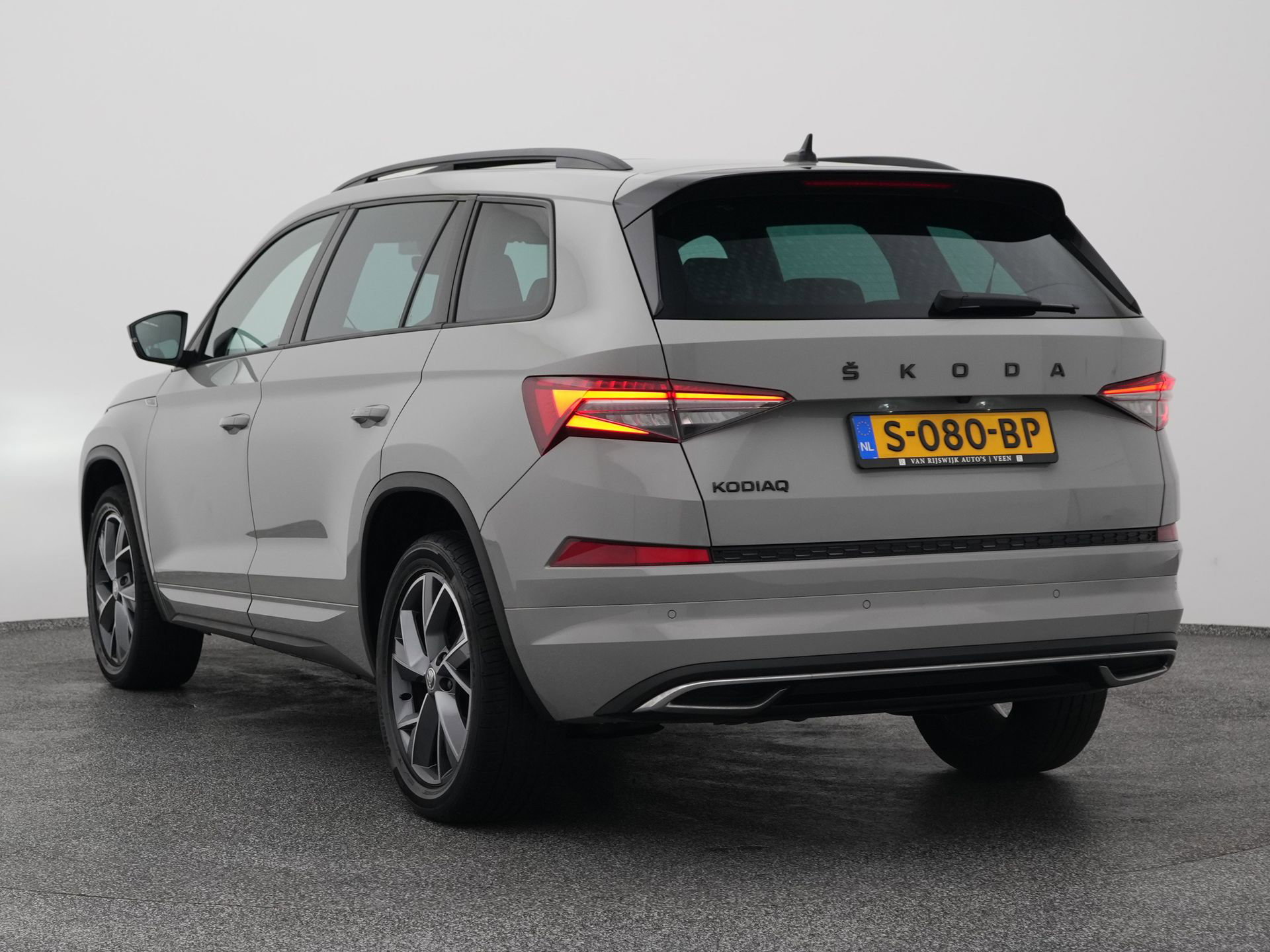 Auto afbeelding: 5