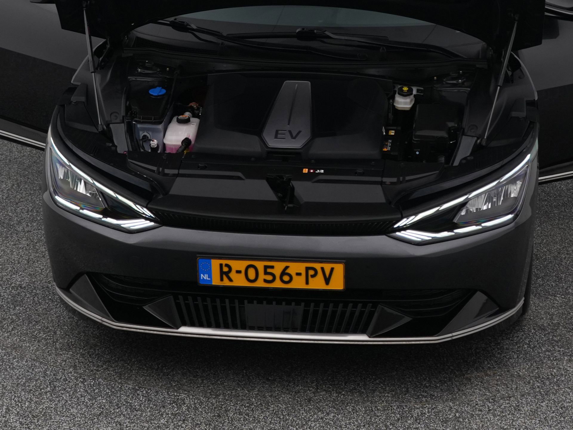 Auto afbeelding: 32