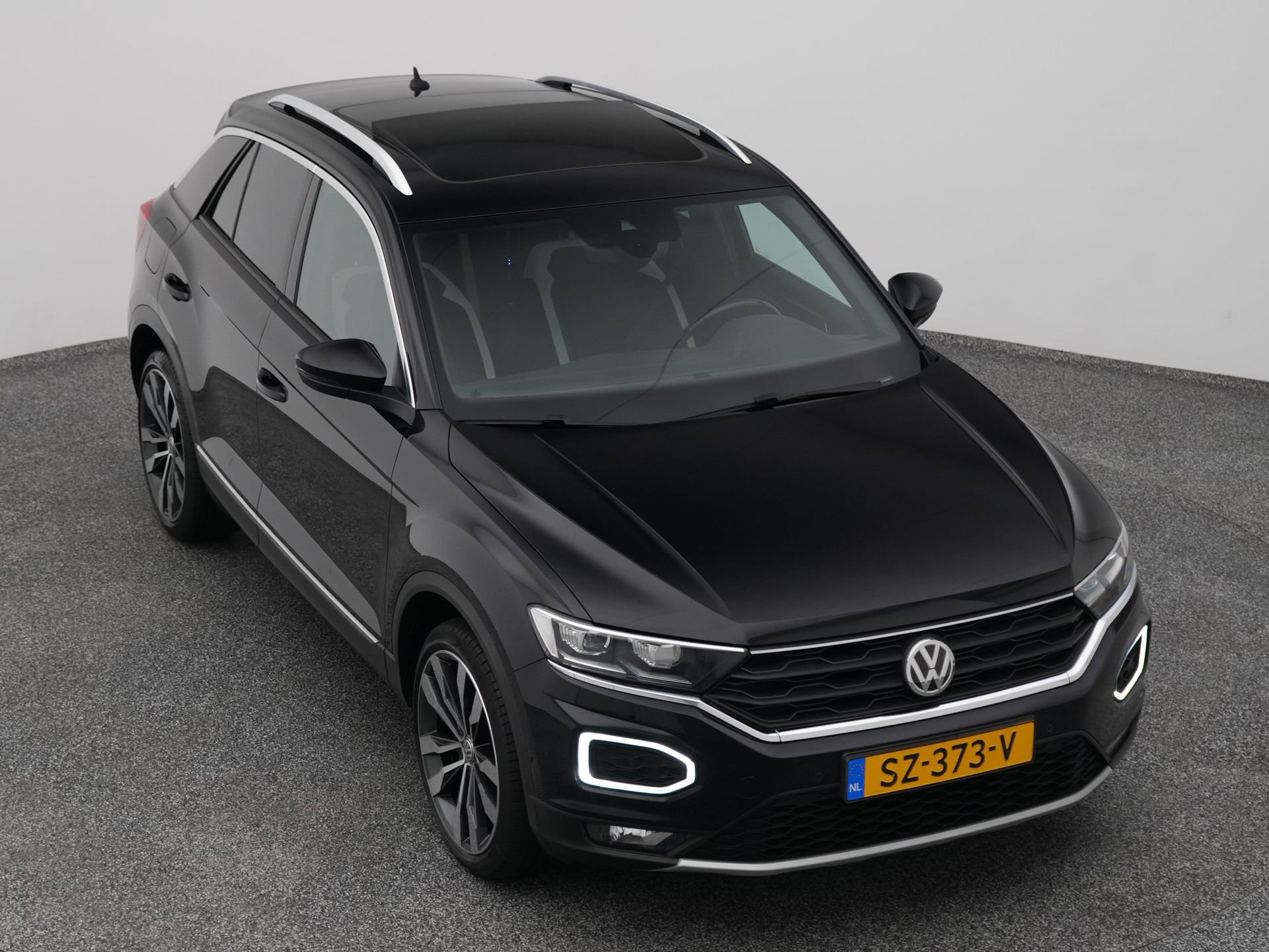 Auto afbeelding: 24