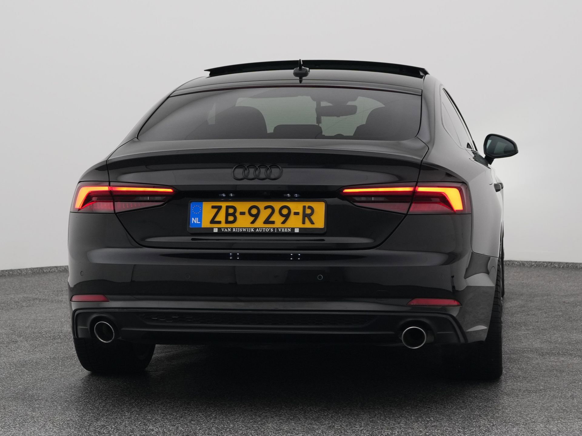 Auto afbeelding: 10