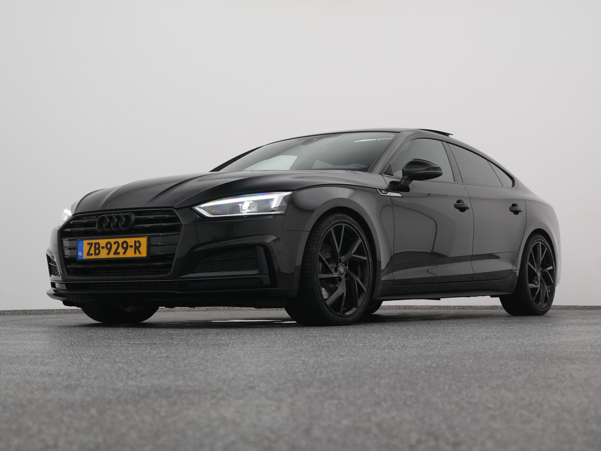 Auto afbeelding: 15