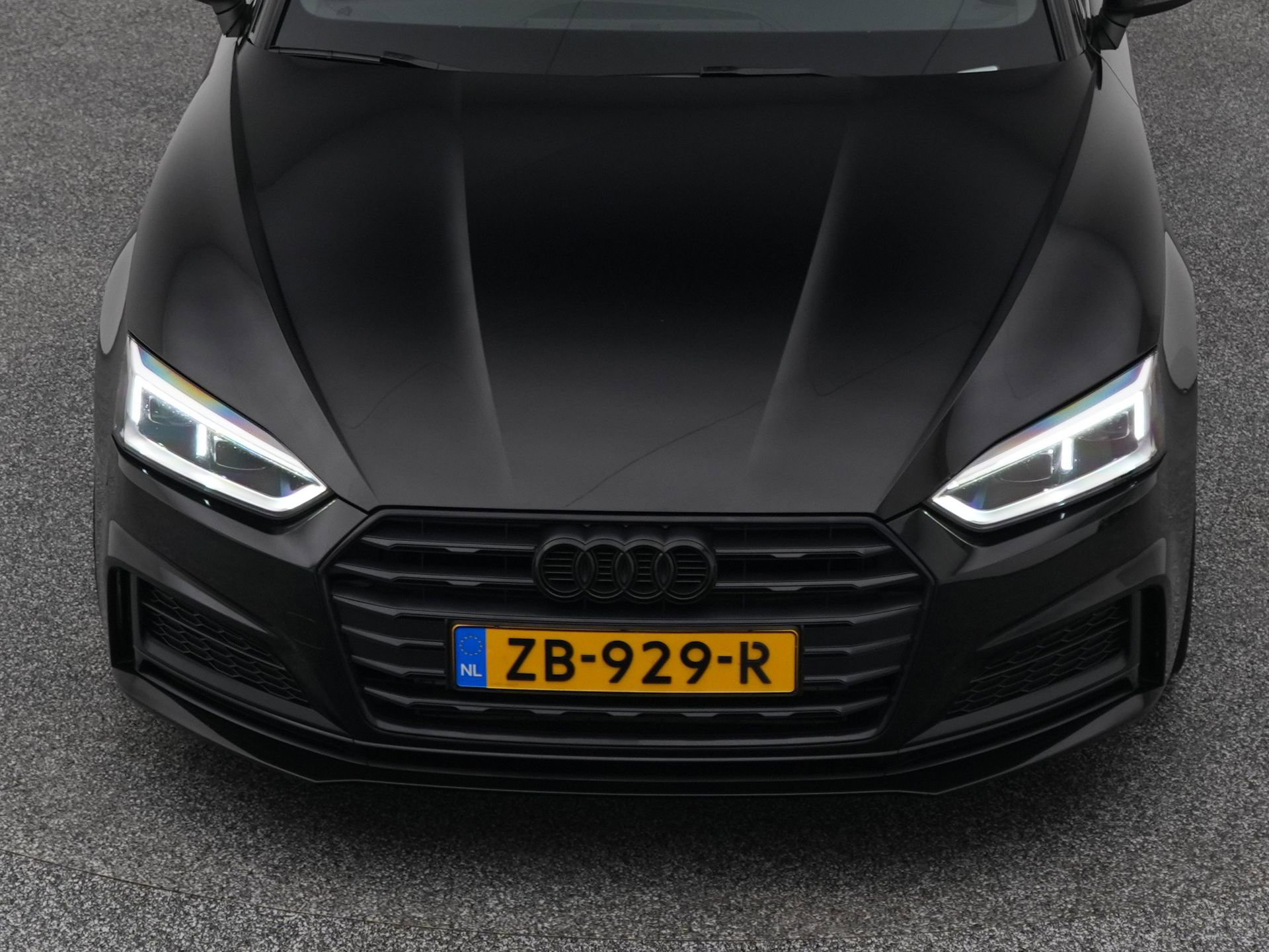 Auto afbeelding: 30