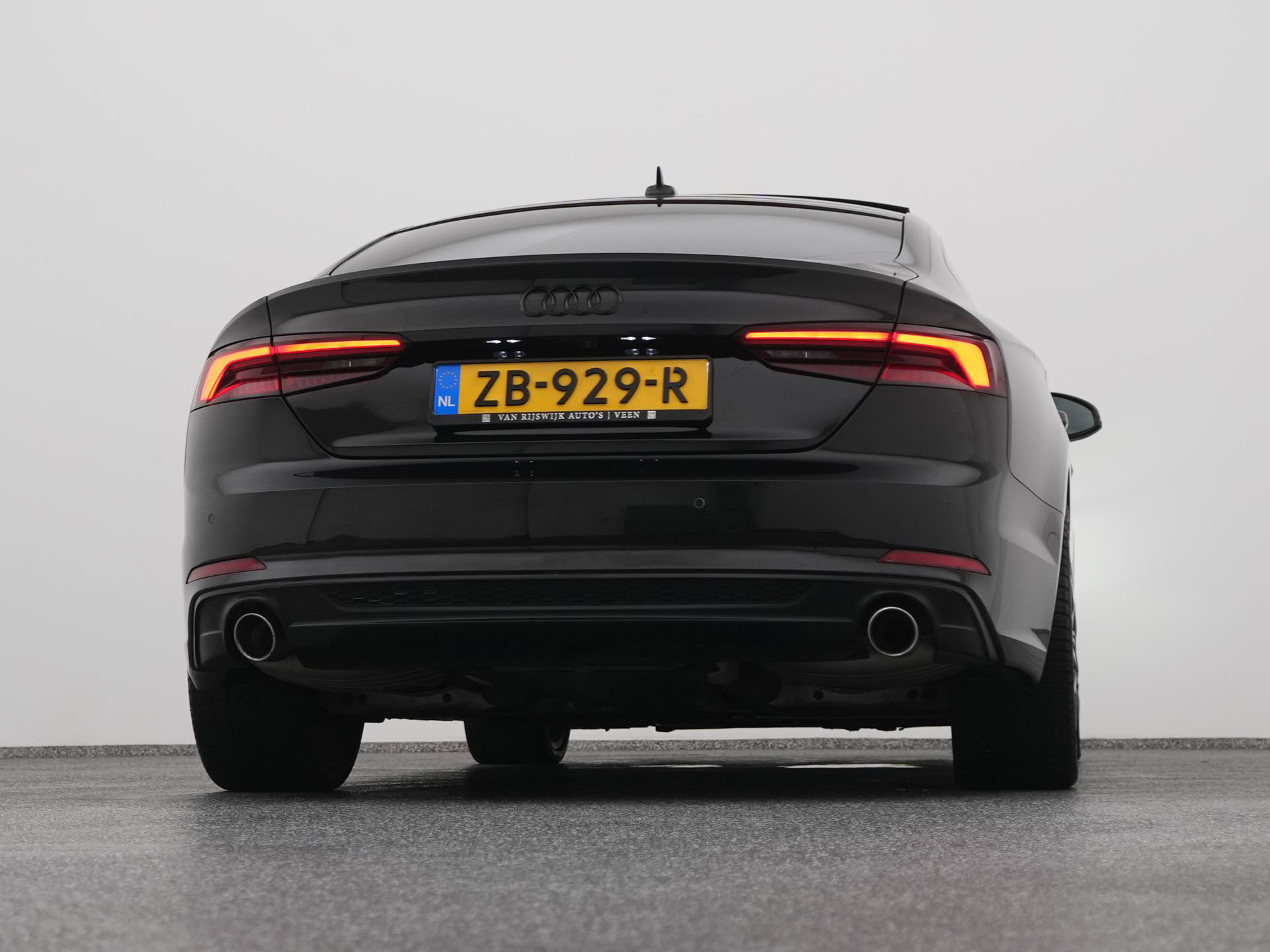 Auto afbeelding: 36