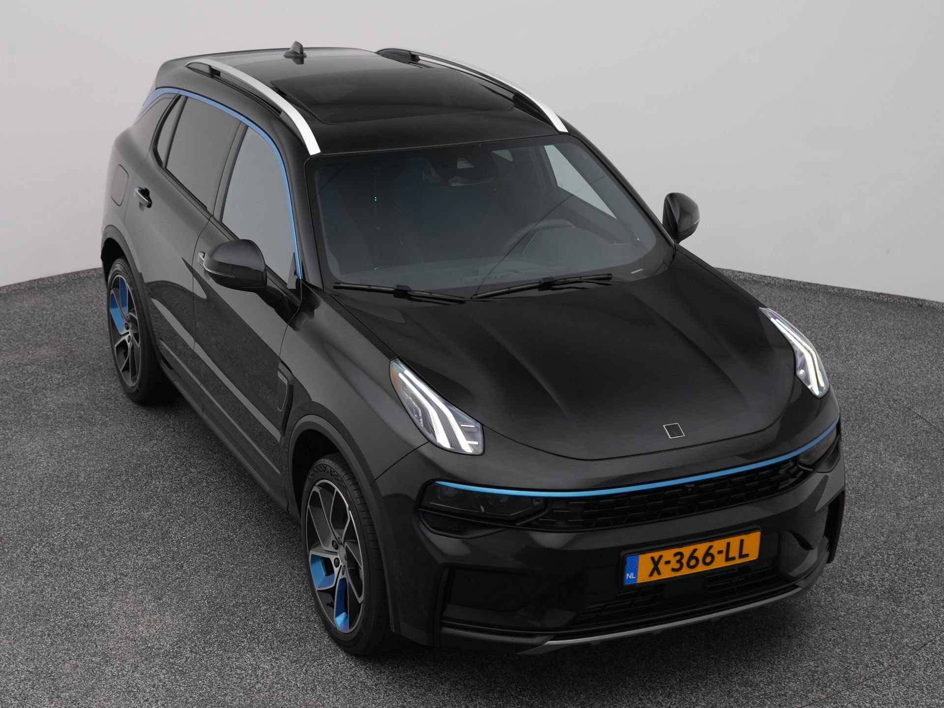 Auto afbeelding: 24