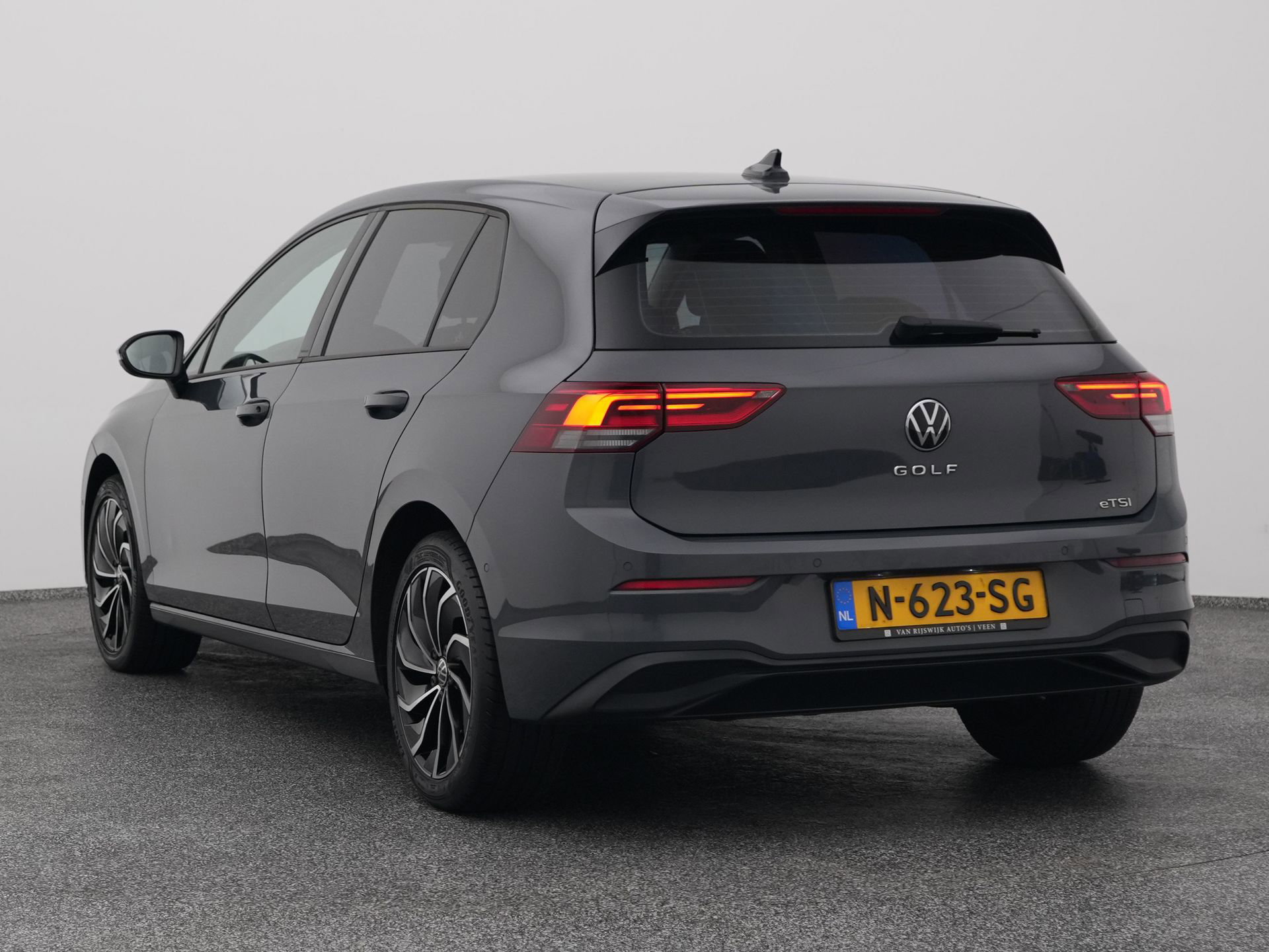 Auto afbeelding: 5