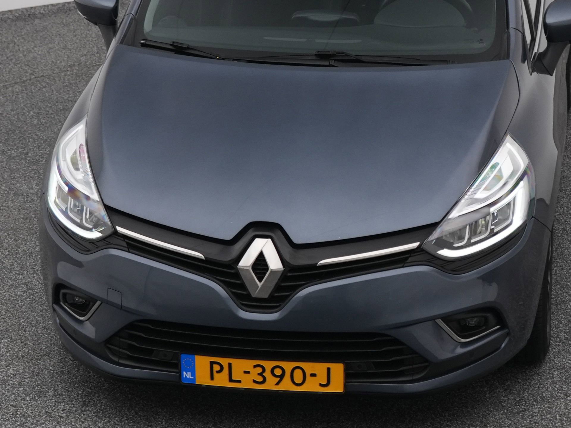 Auto afbeelding: 30