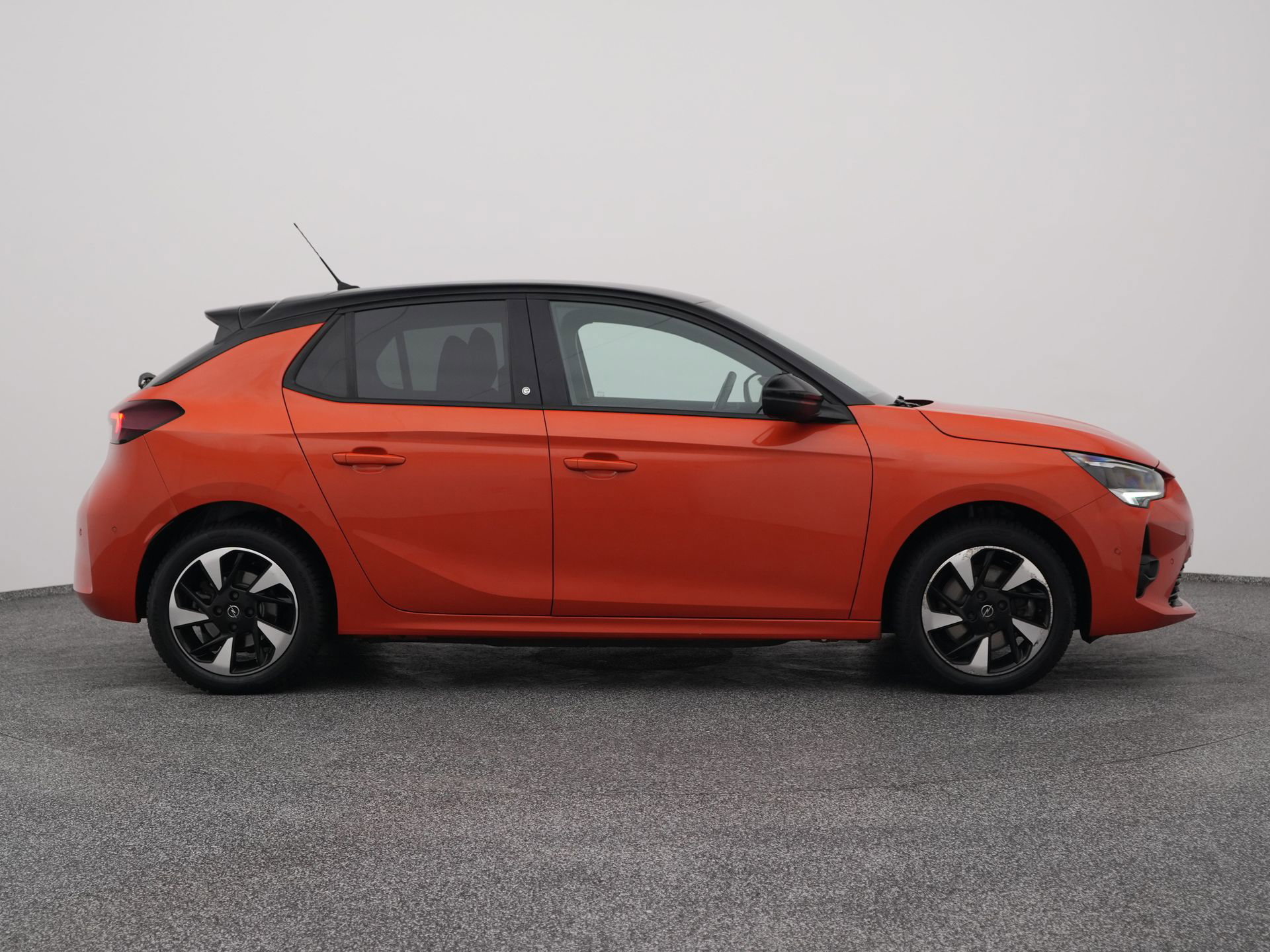 Auto afbeelding: 15