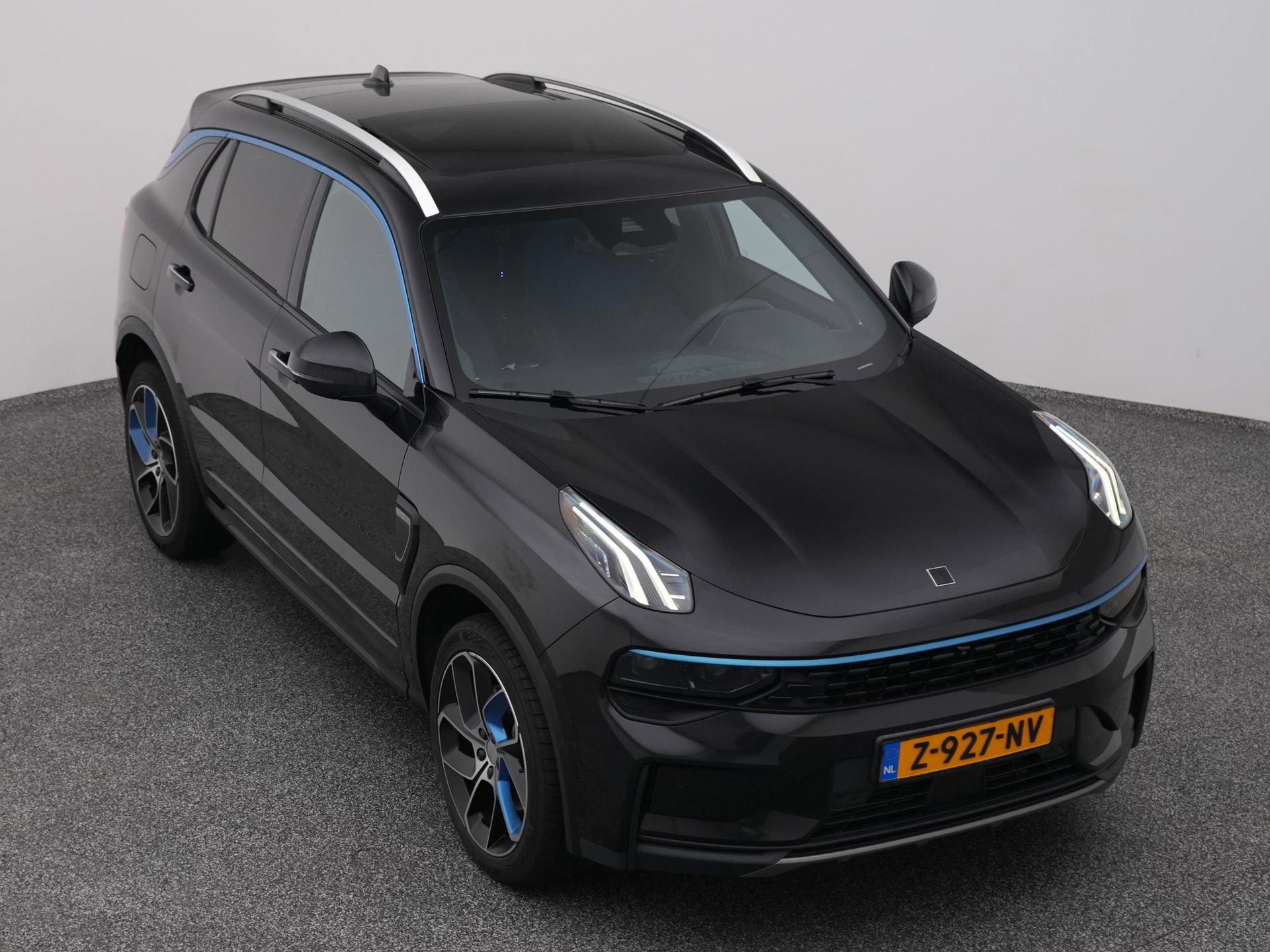 Auto afbeelding: 24