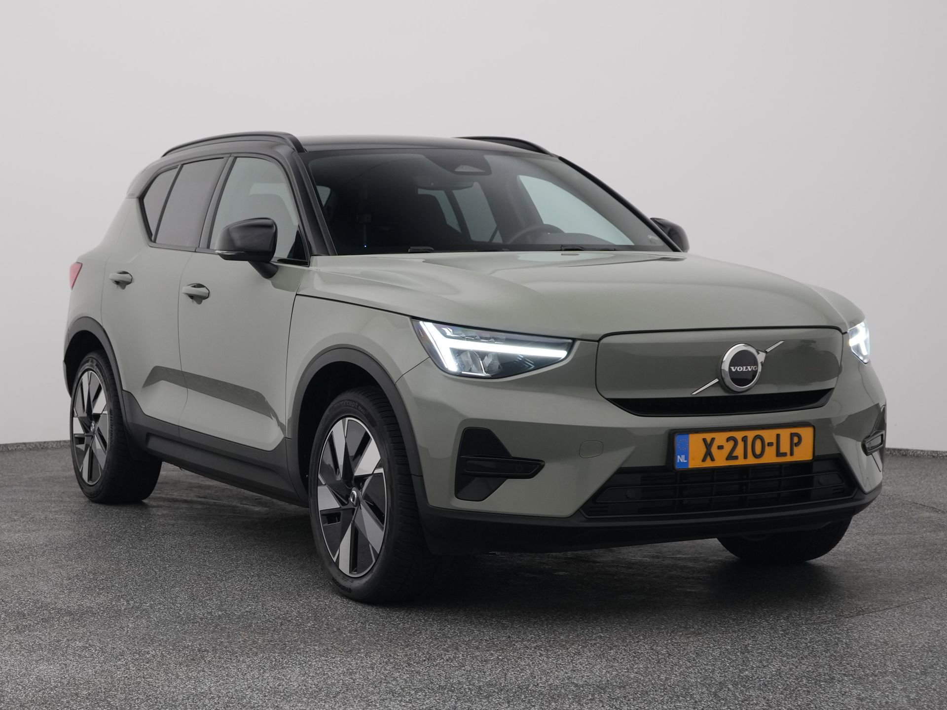 Auto afbeelding: 2