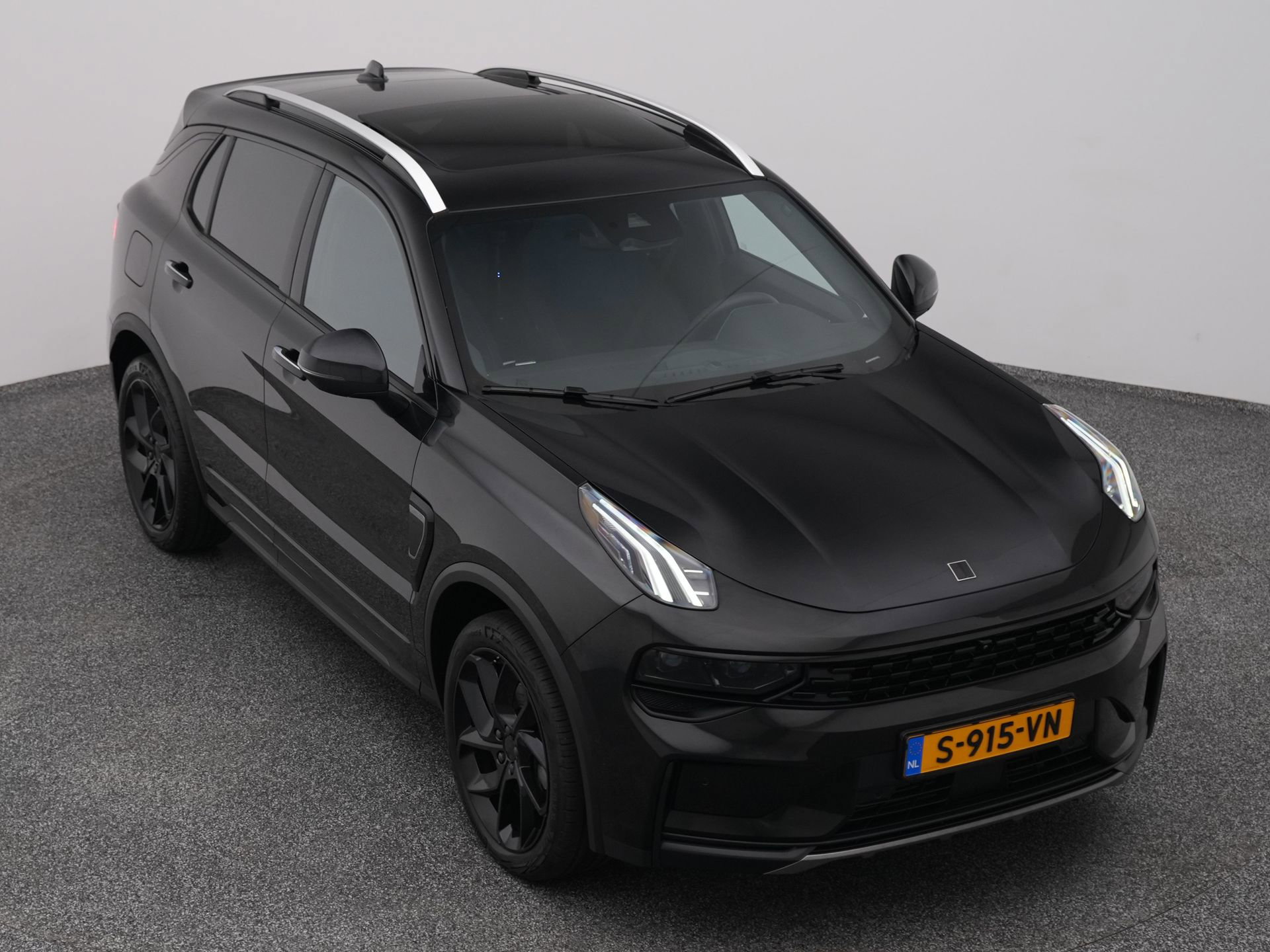 Auto afbeelding: 24