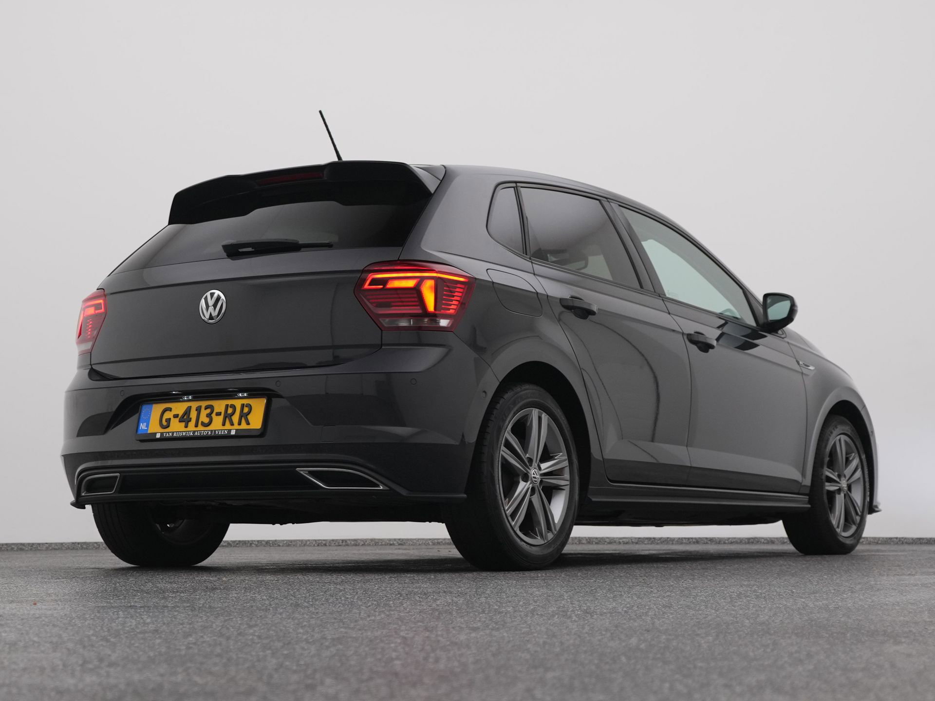 Auto afbeelding: 16