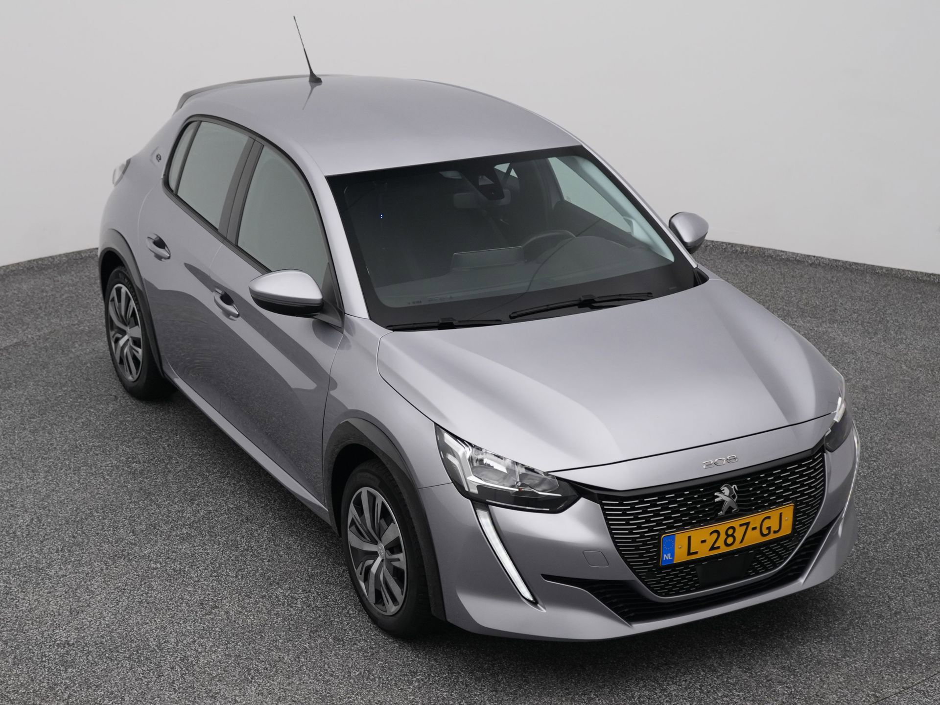 Auto afbeelding: 24