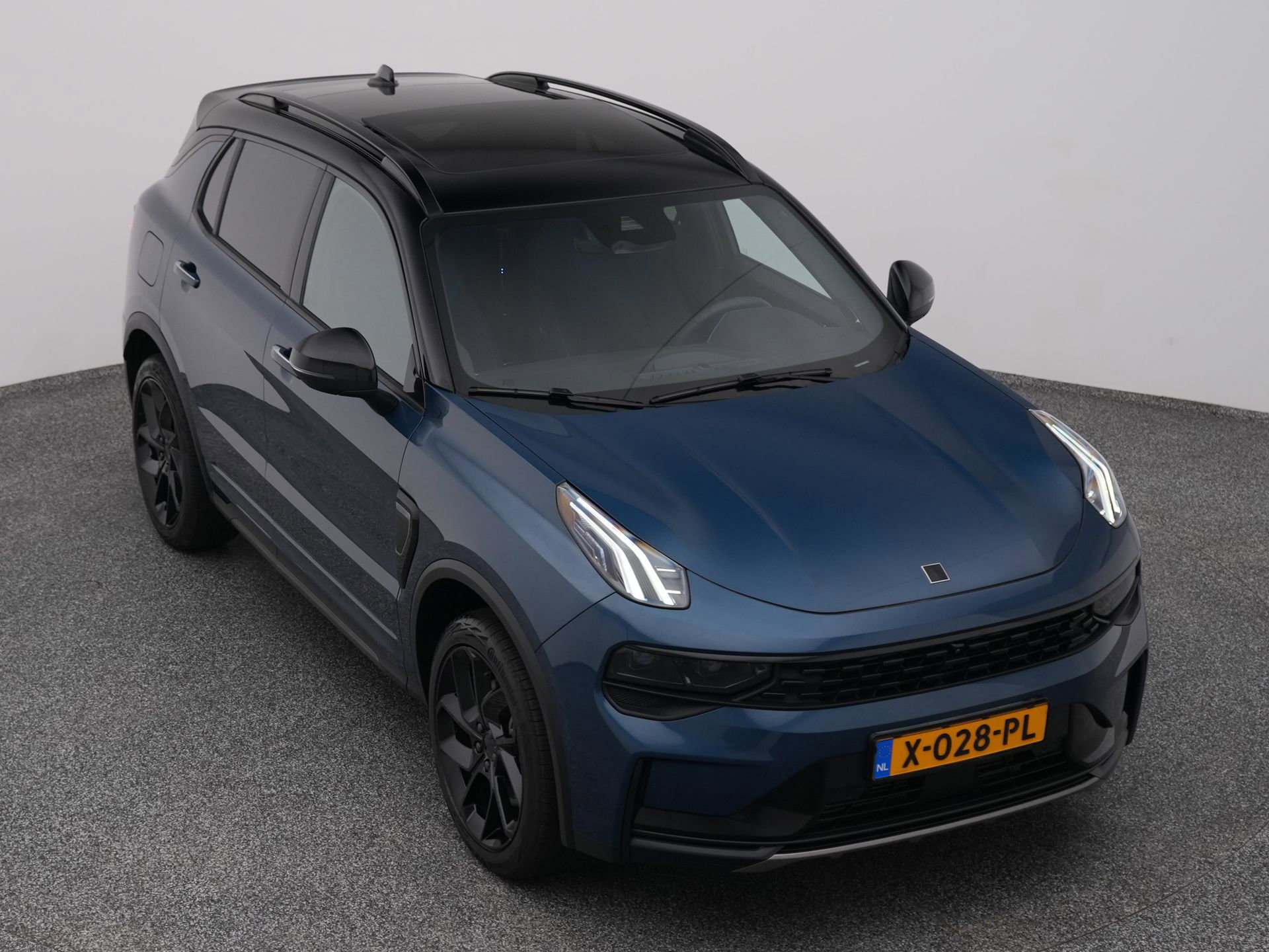Auto afbeelding: 24
