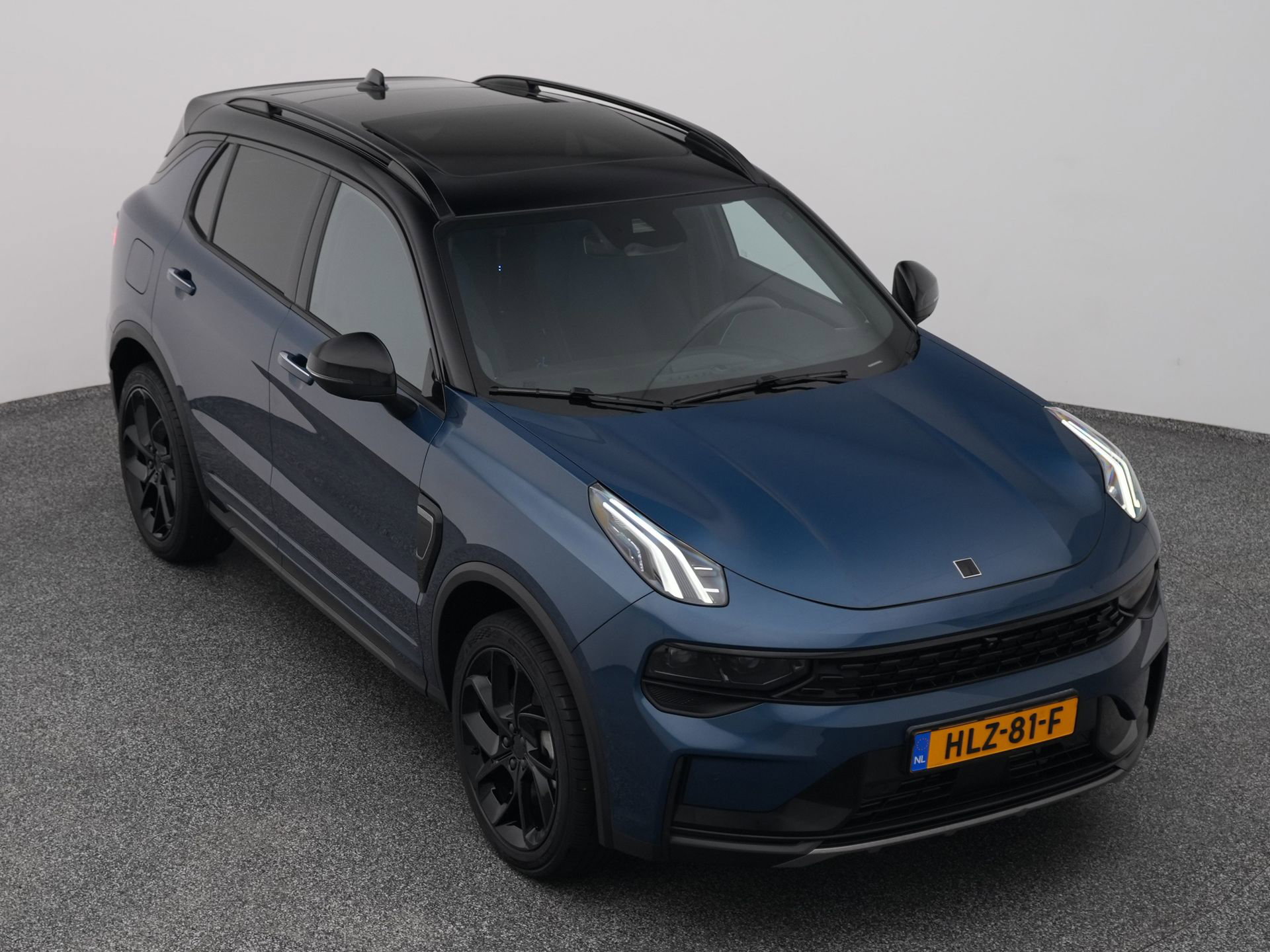 Auto afbeelding: 24