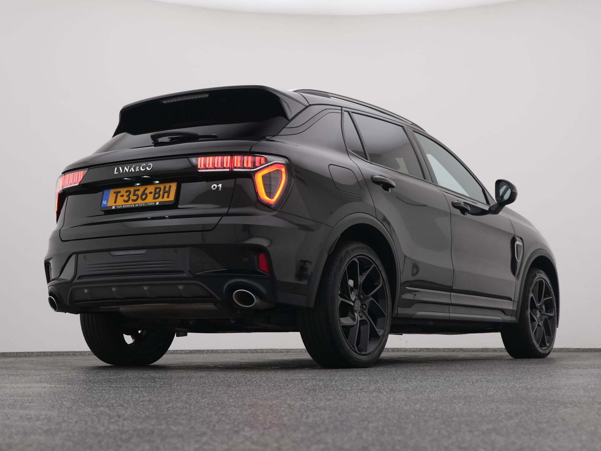 Auto afbeelding: 16