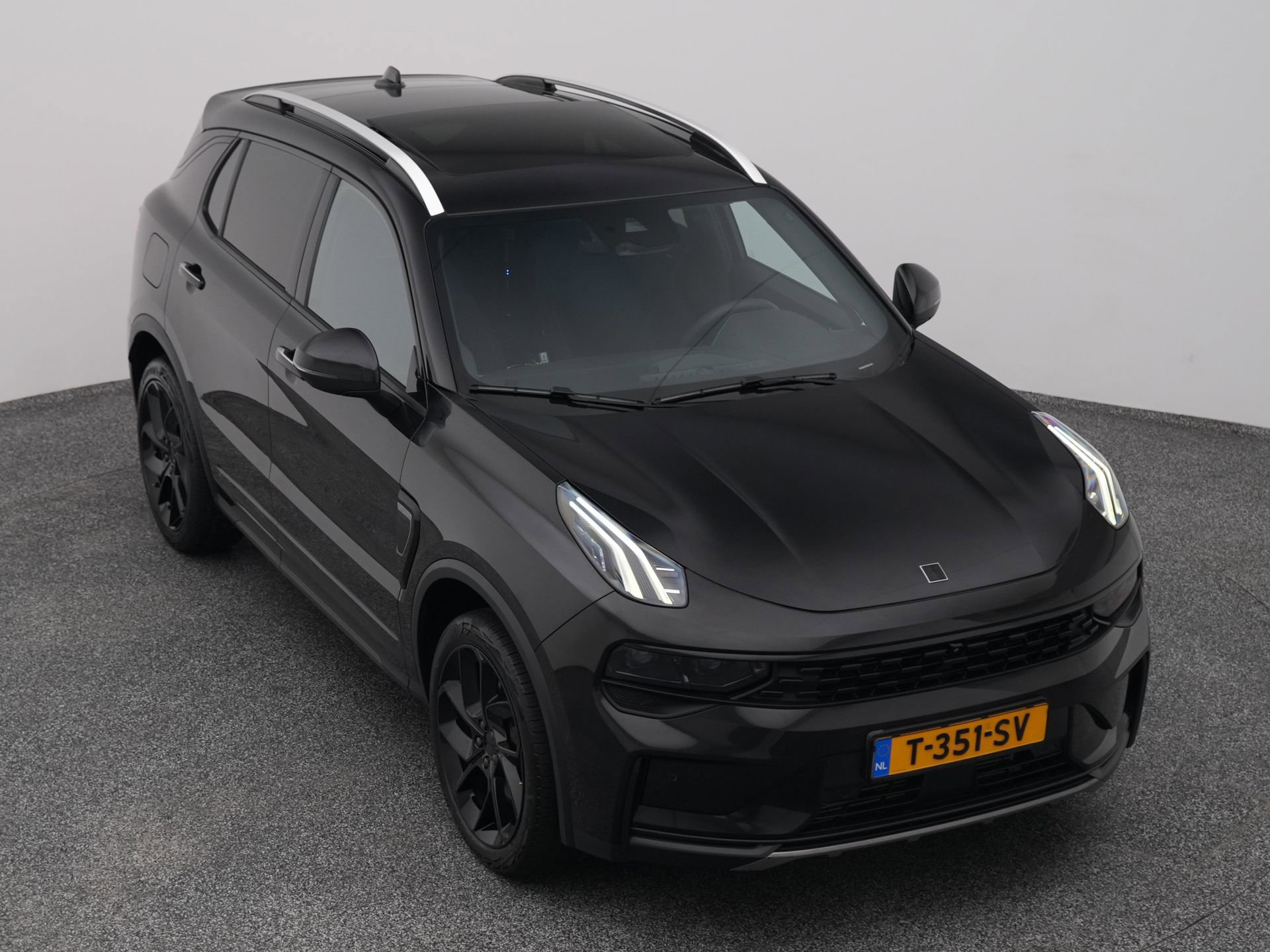 Auto afbeelding: 24