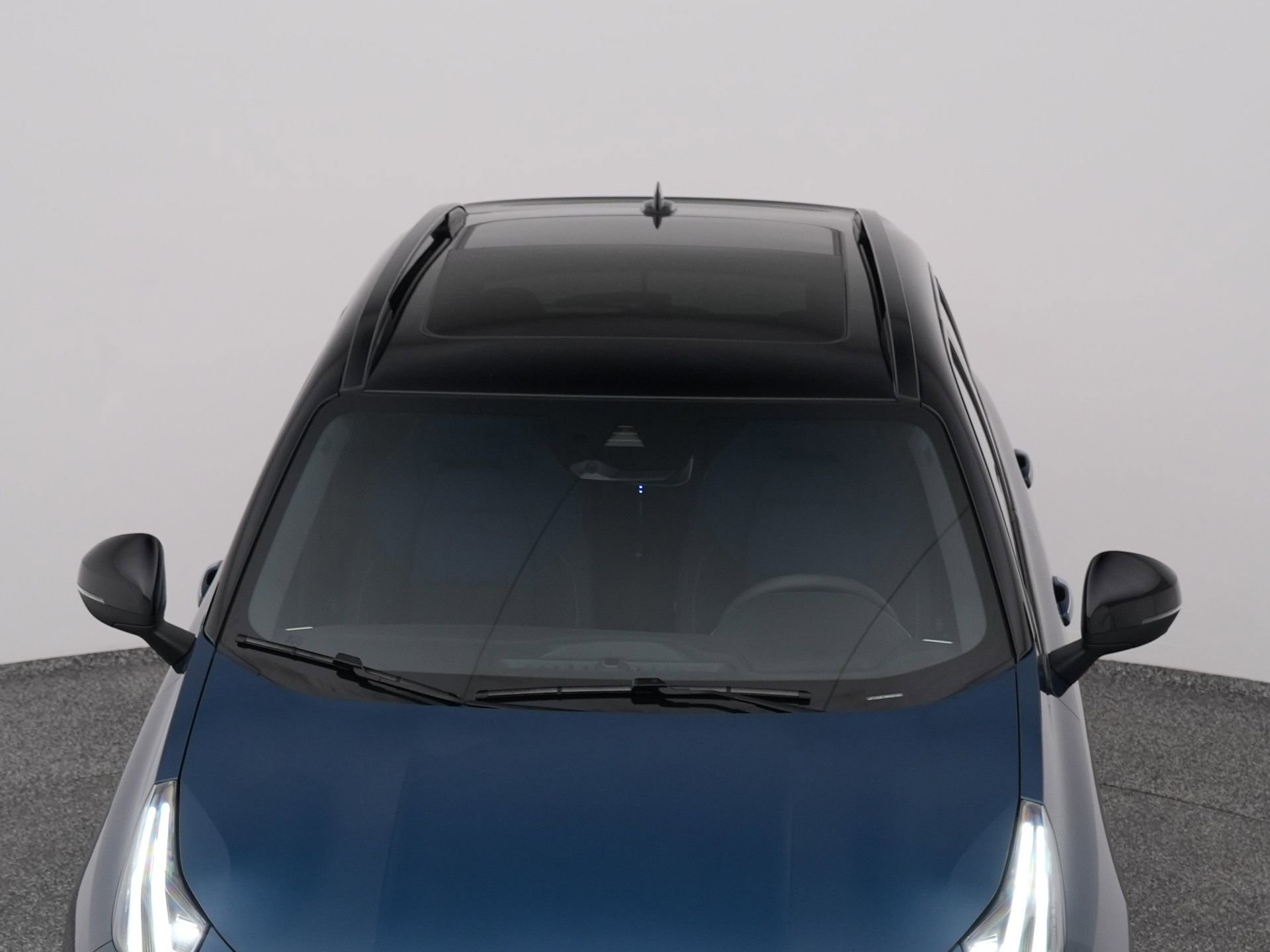 Auto afbeelding: 32