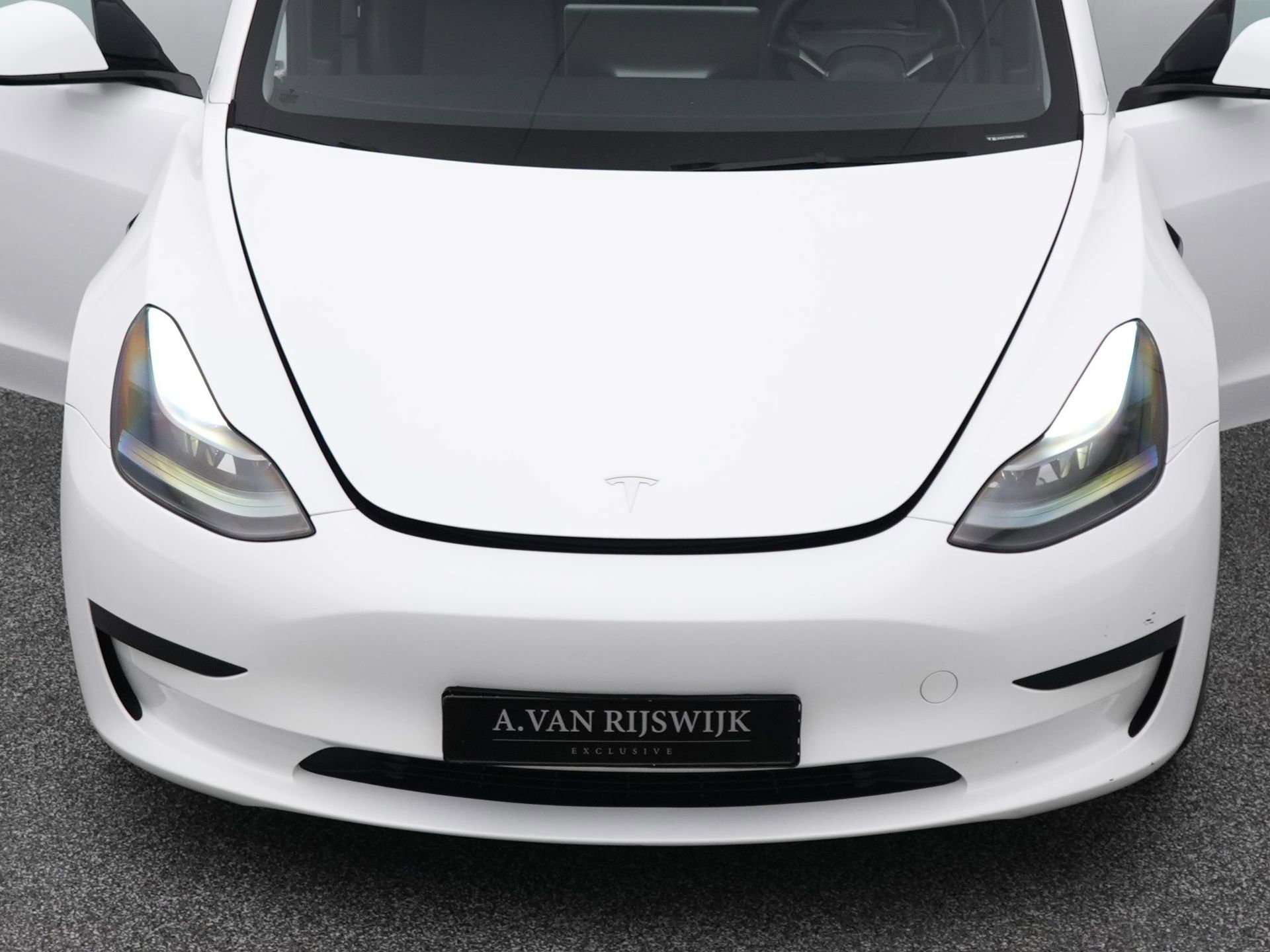 Auto afbeelding: 32