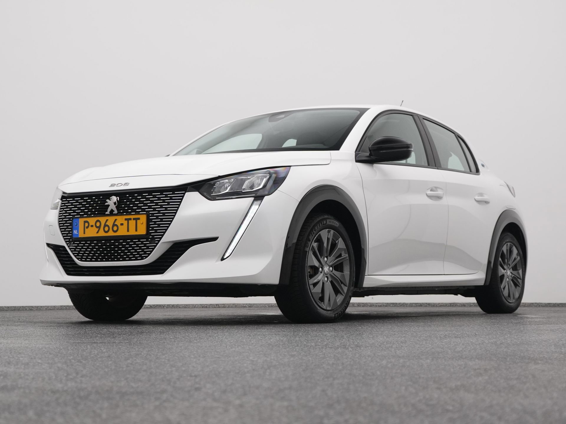 Auto afbeelding: 16