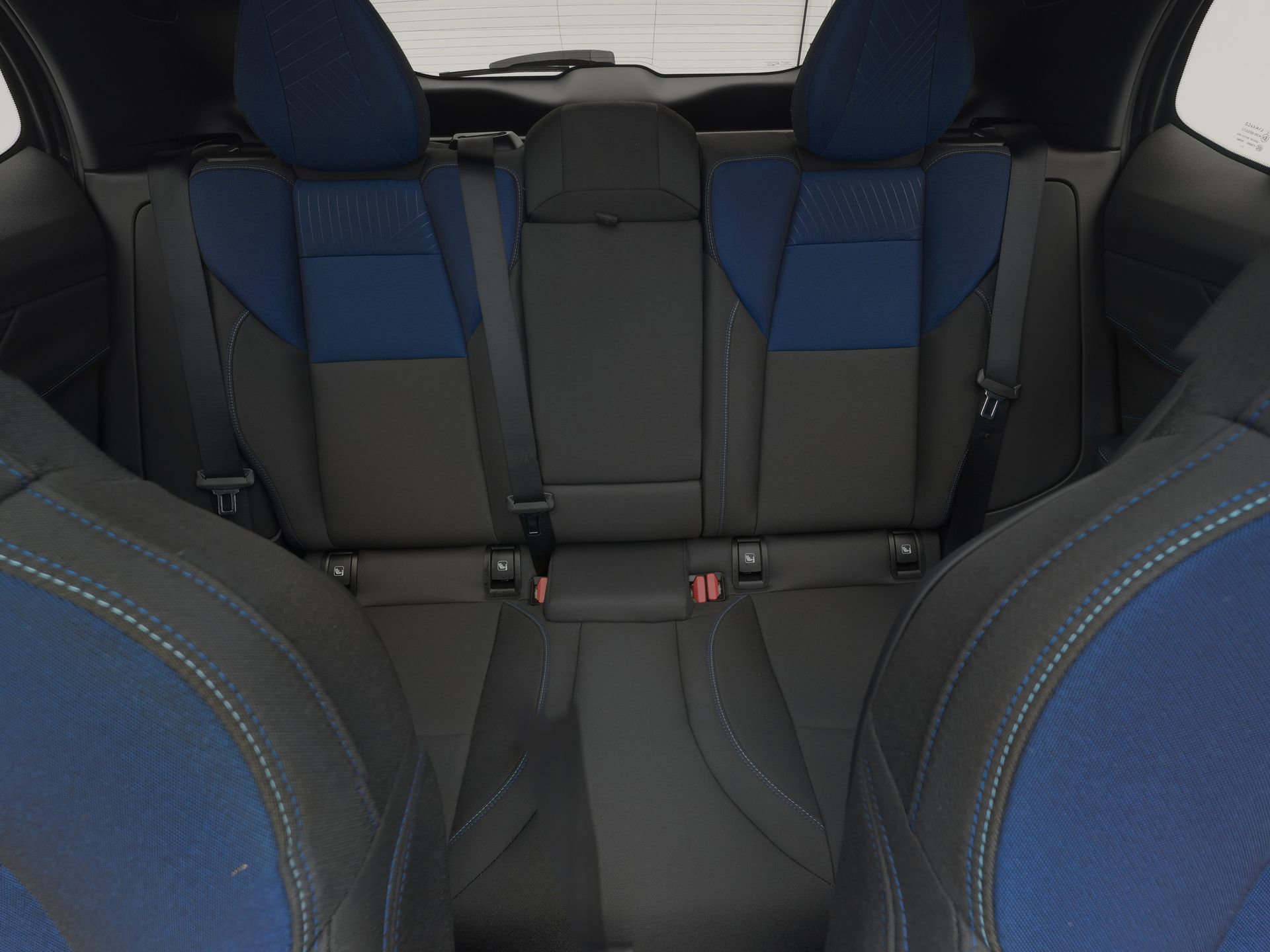 Auto afbeelding: 4