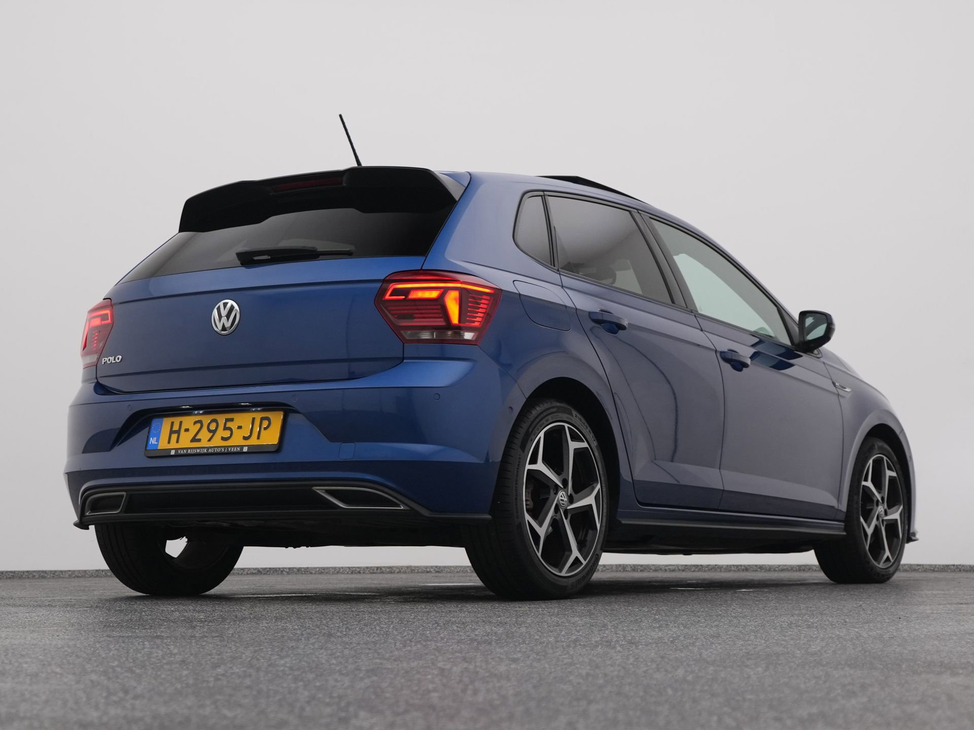 Auto afbeelding: 16
