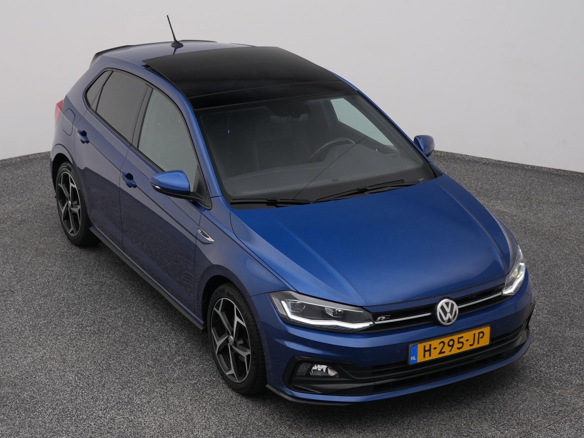 Auto afbeelding: 24