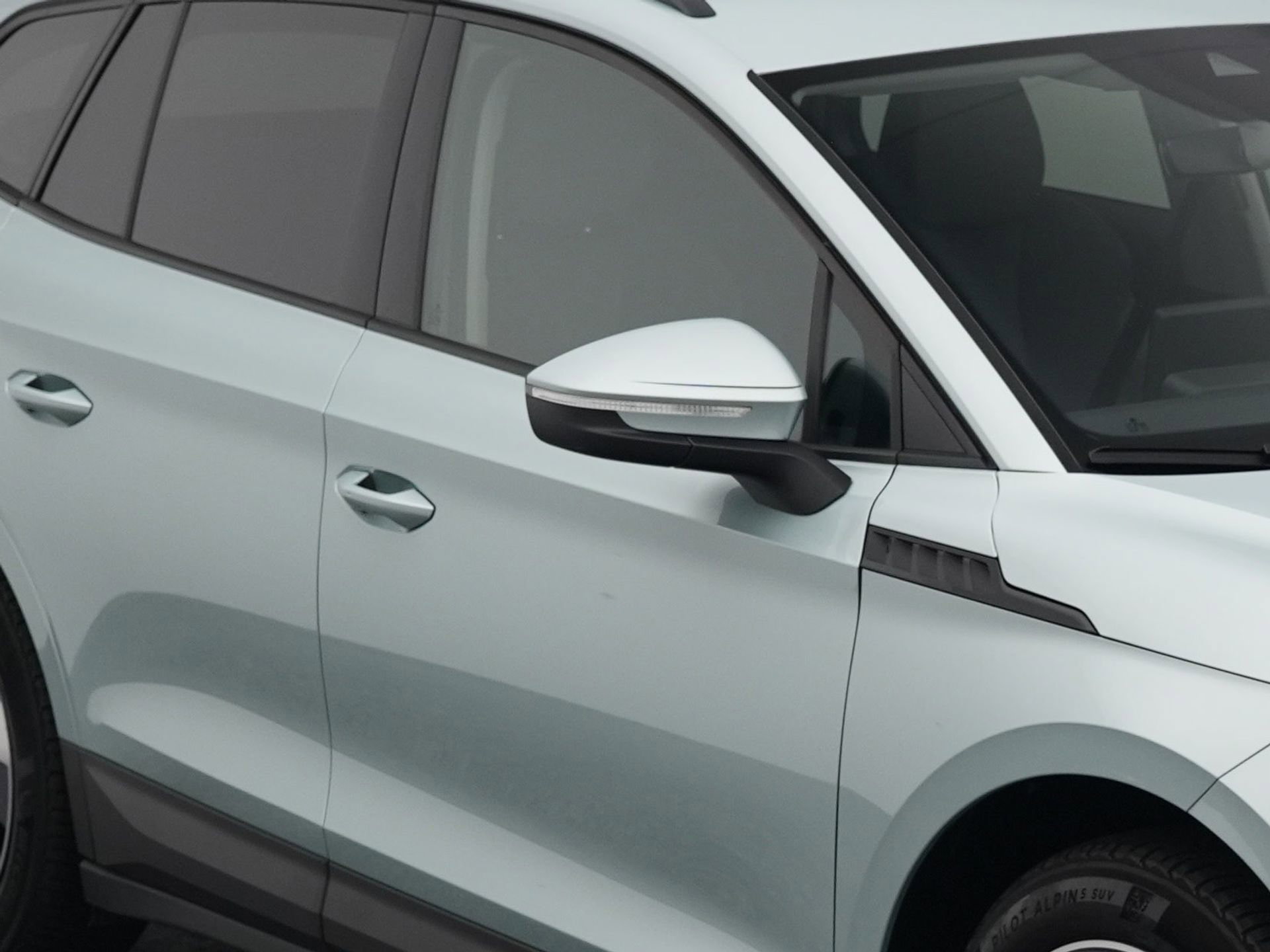 Auto afbeelding: 24
