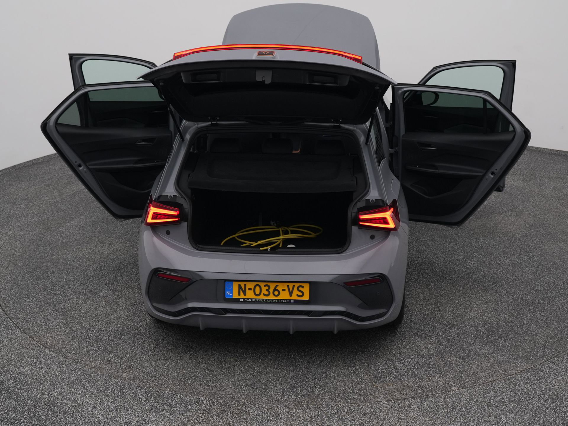 Auto afbeelding: 30