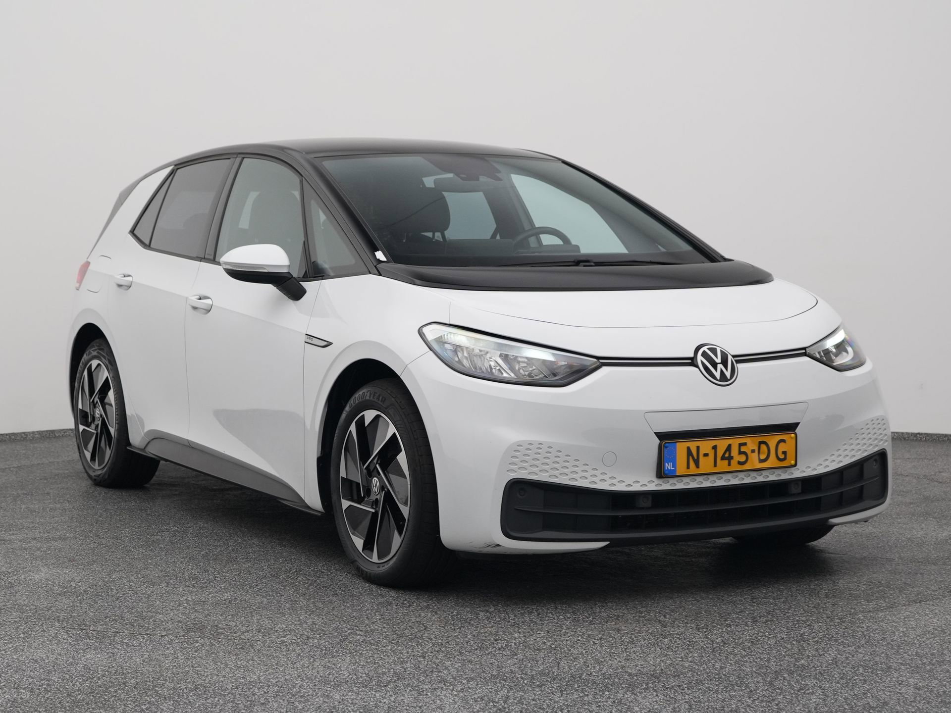 Auto afbeelding: 2