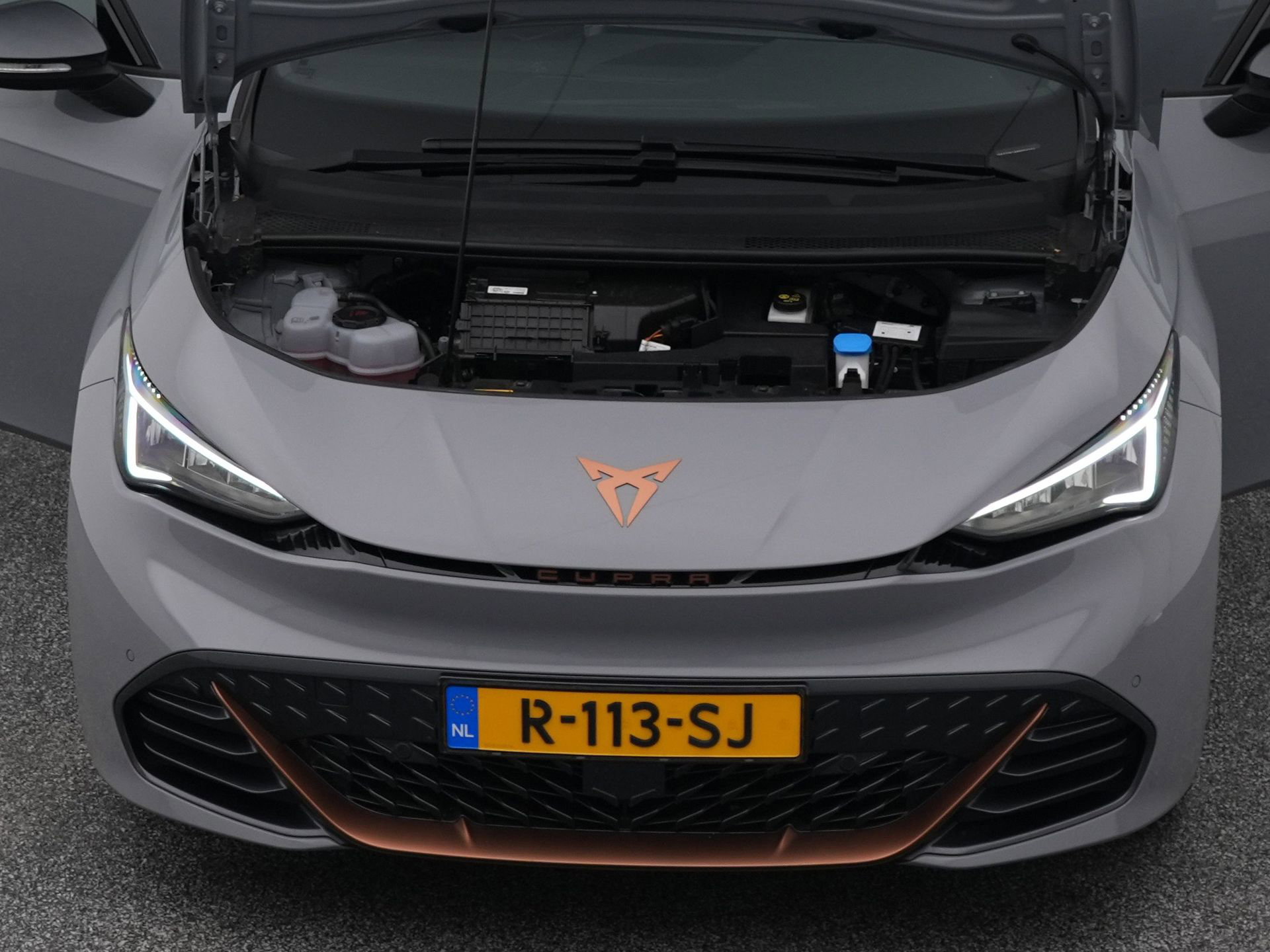 Auto afbeelding: 32