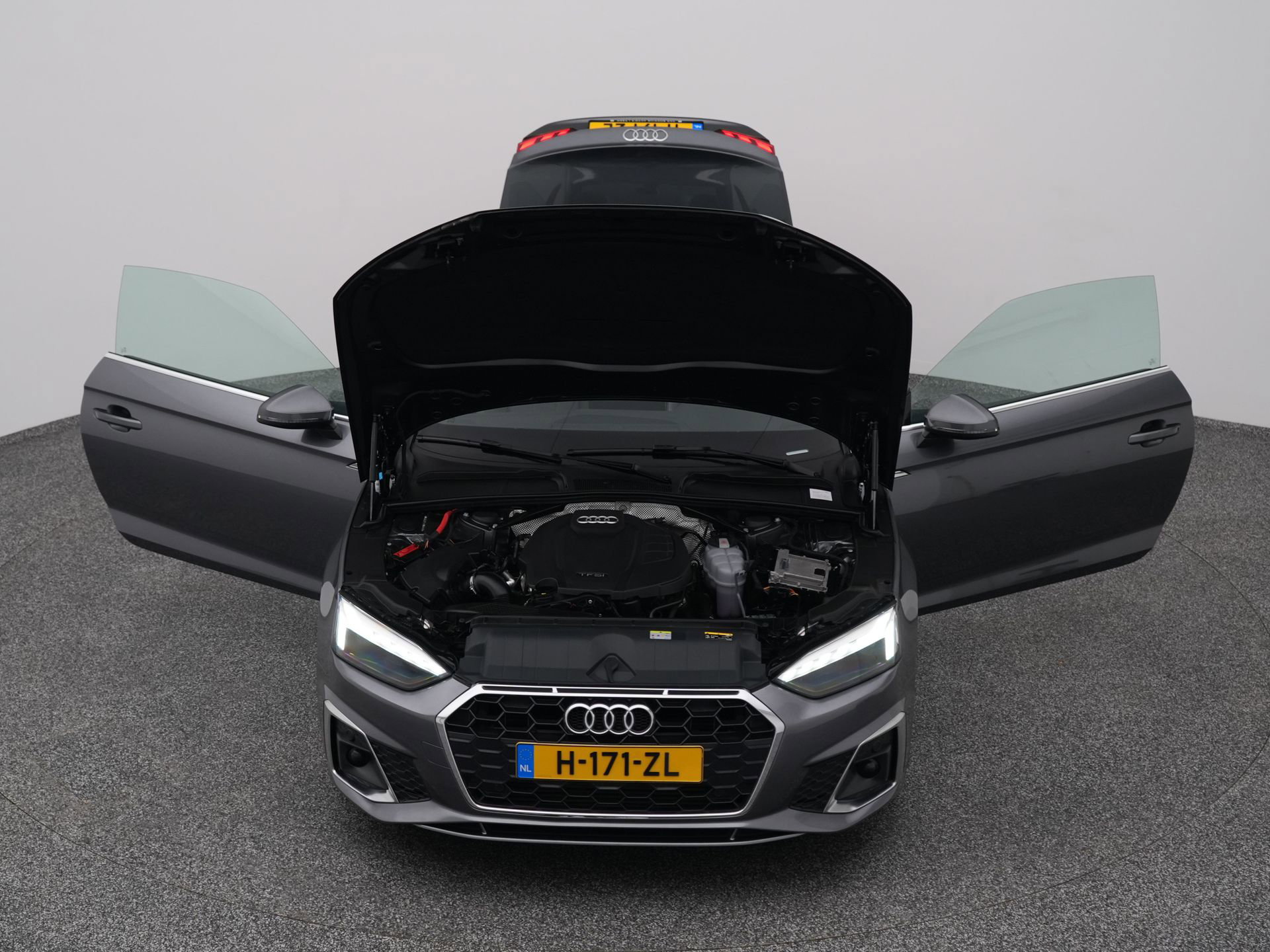 Auto afbeelding: 64