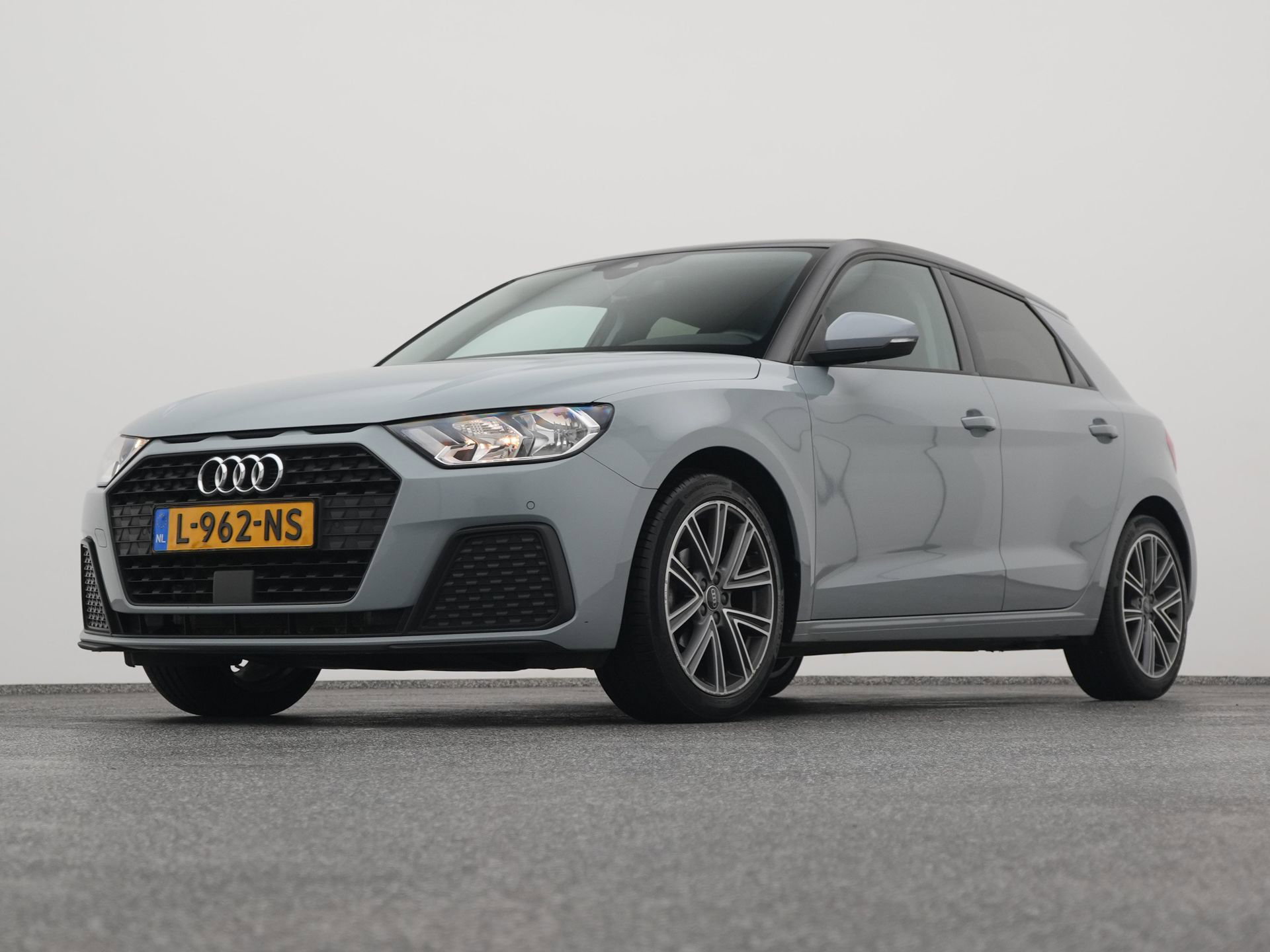 Auto afbeelding: 15