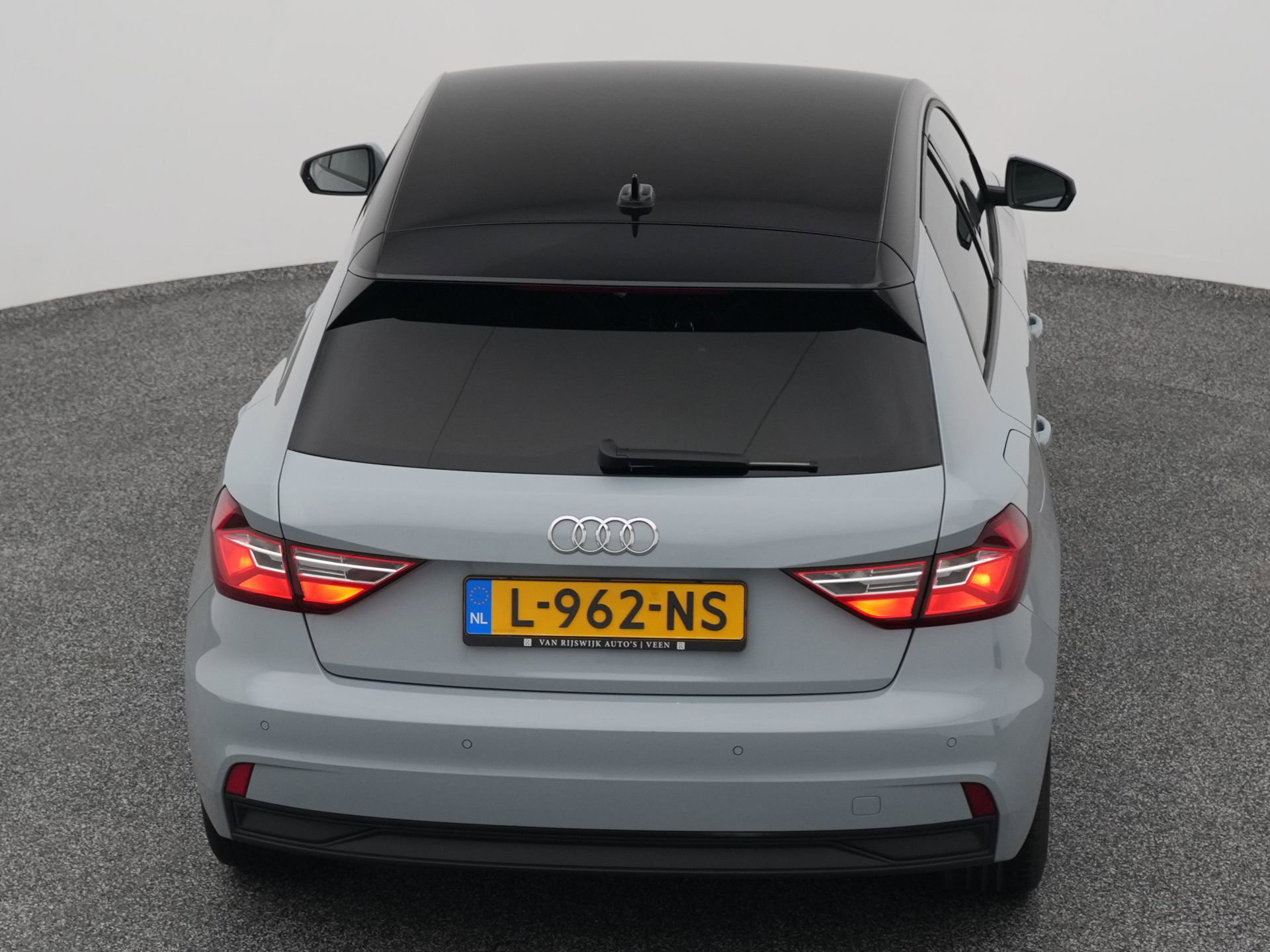 Auto afbeelding: 28