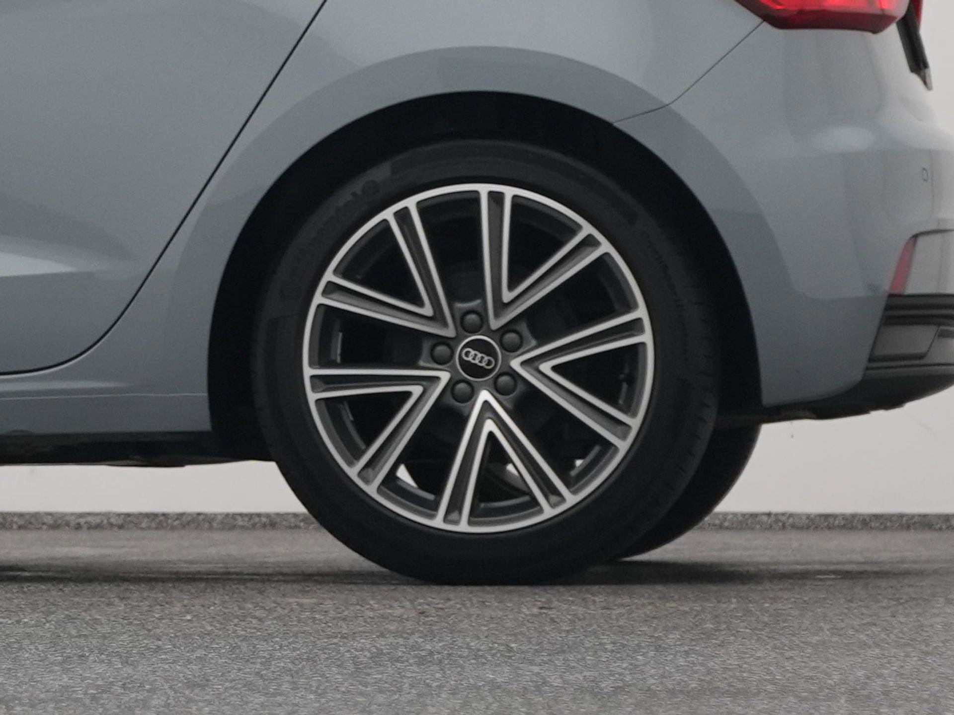 Auto afbeelding: 40