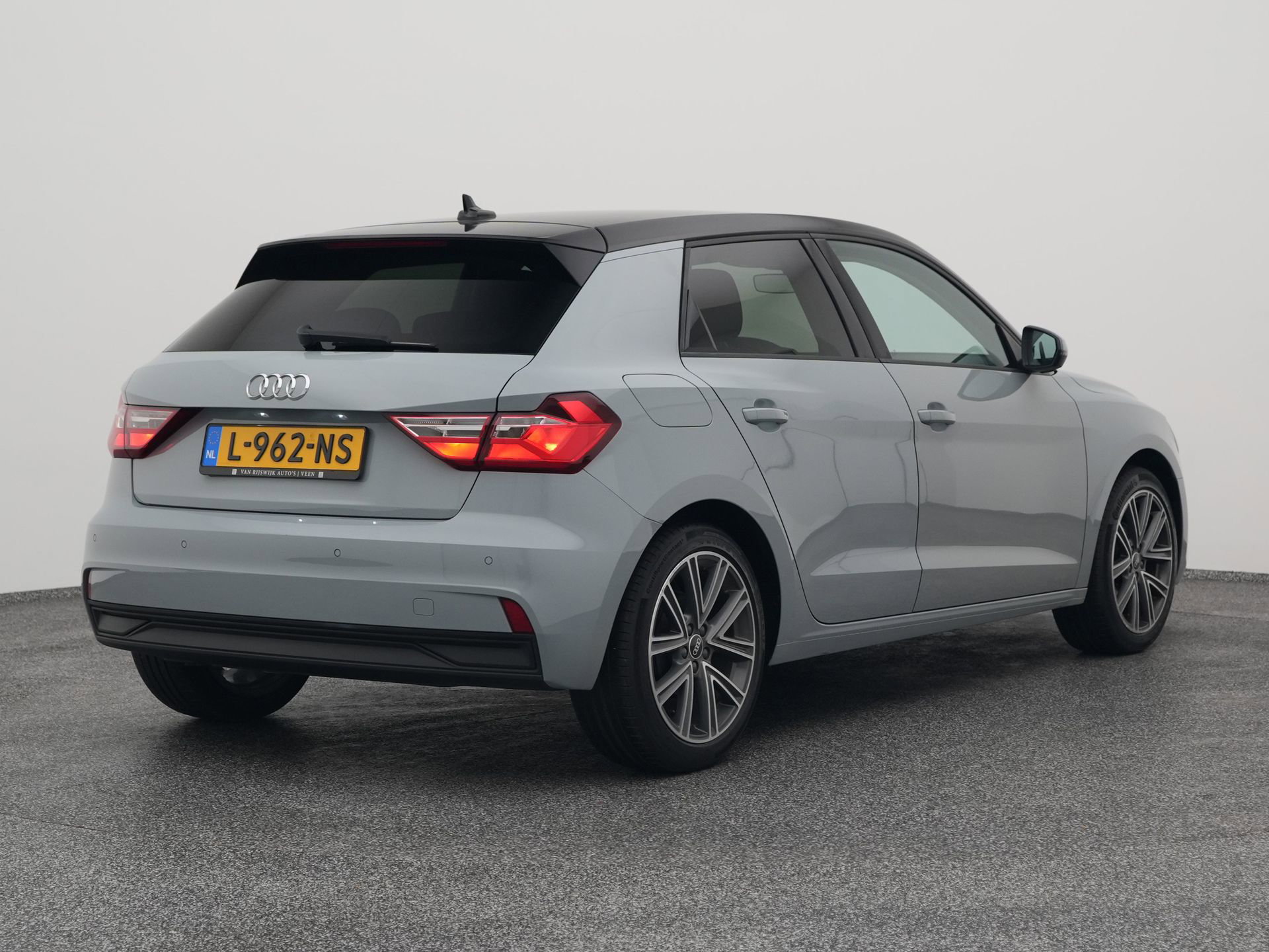 Auto afbeelding: 6