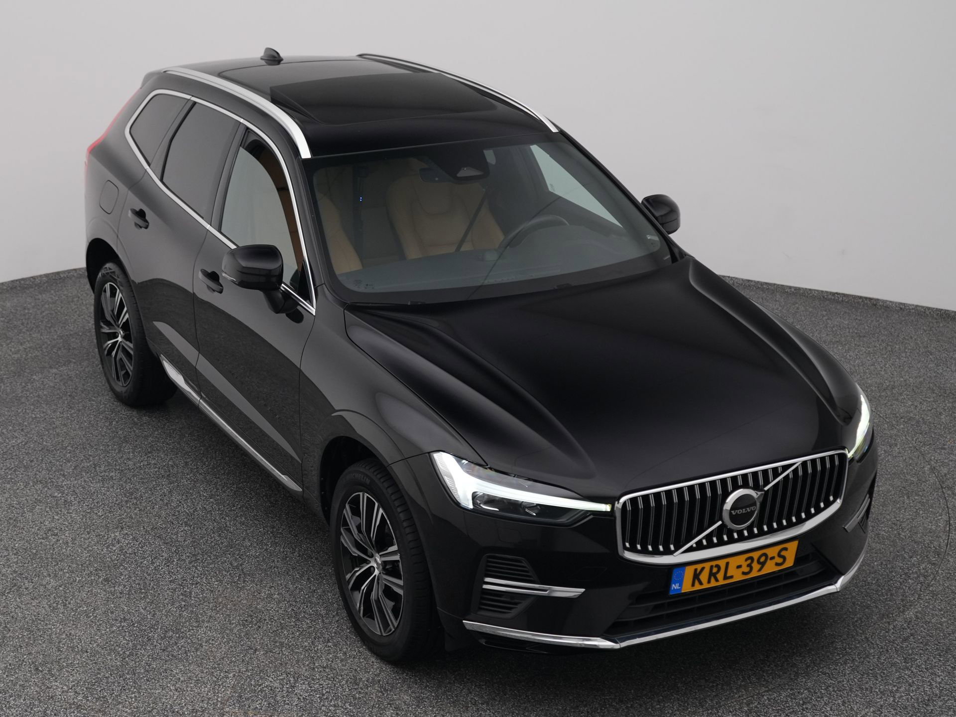 Auto afbeelding: 24