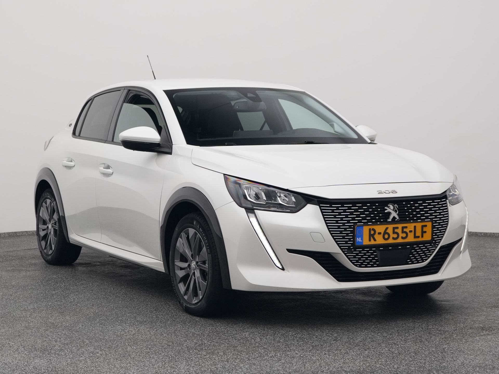 Auto afbeelding: 2