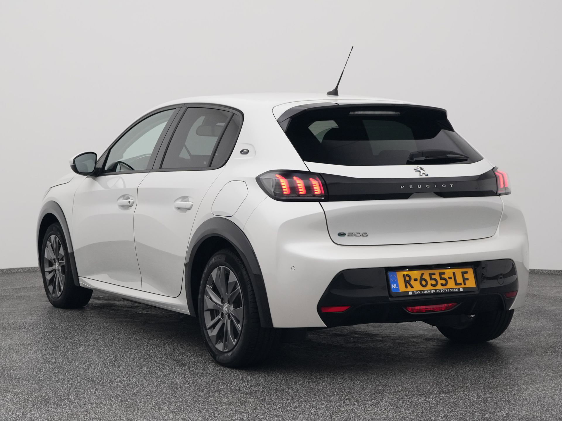 Auto afbeelding: 6