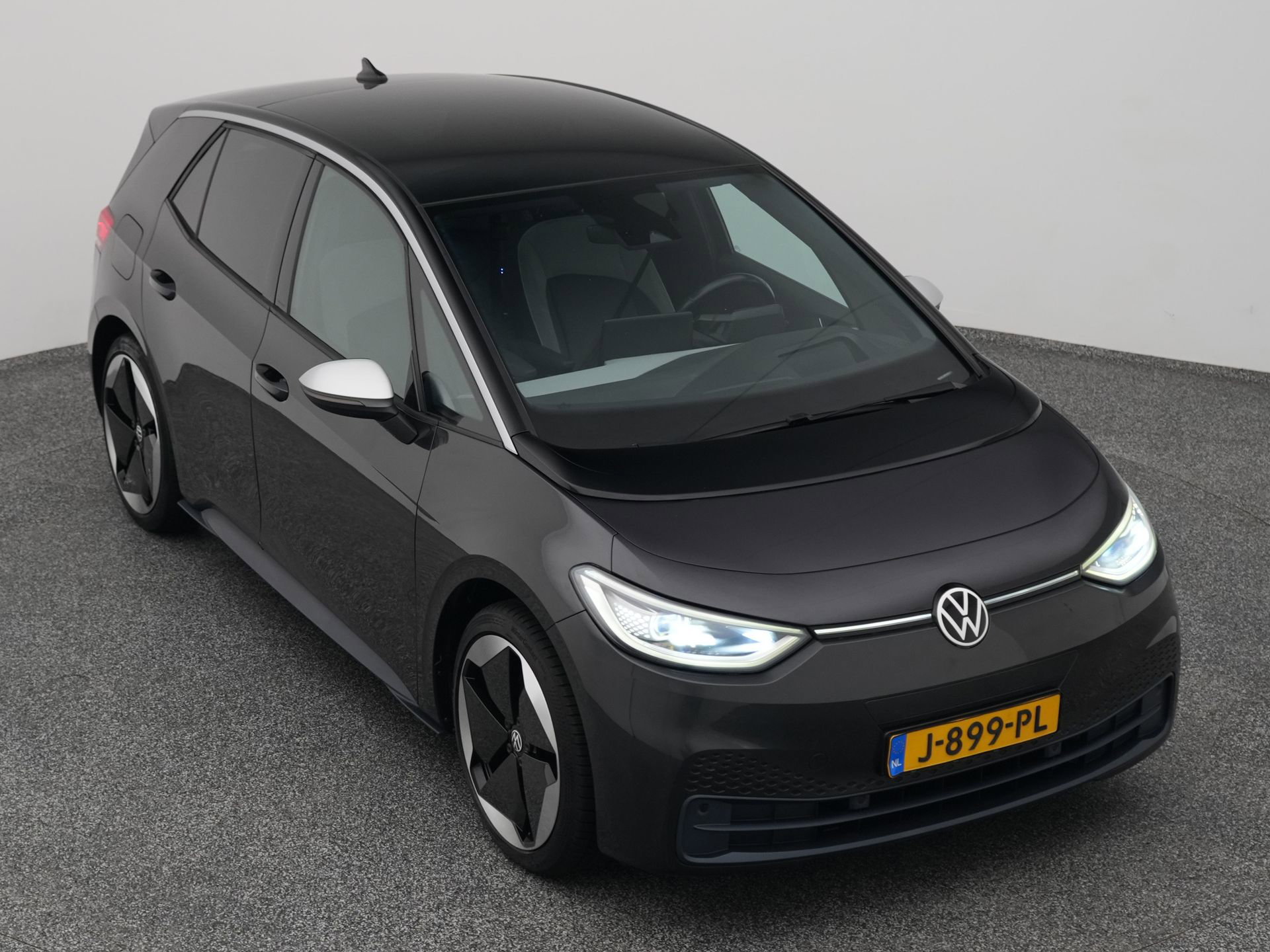 Auto afbeelding: 24
