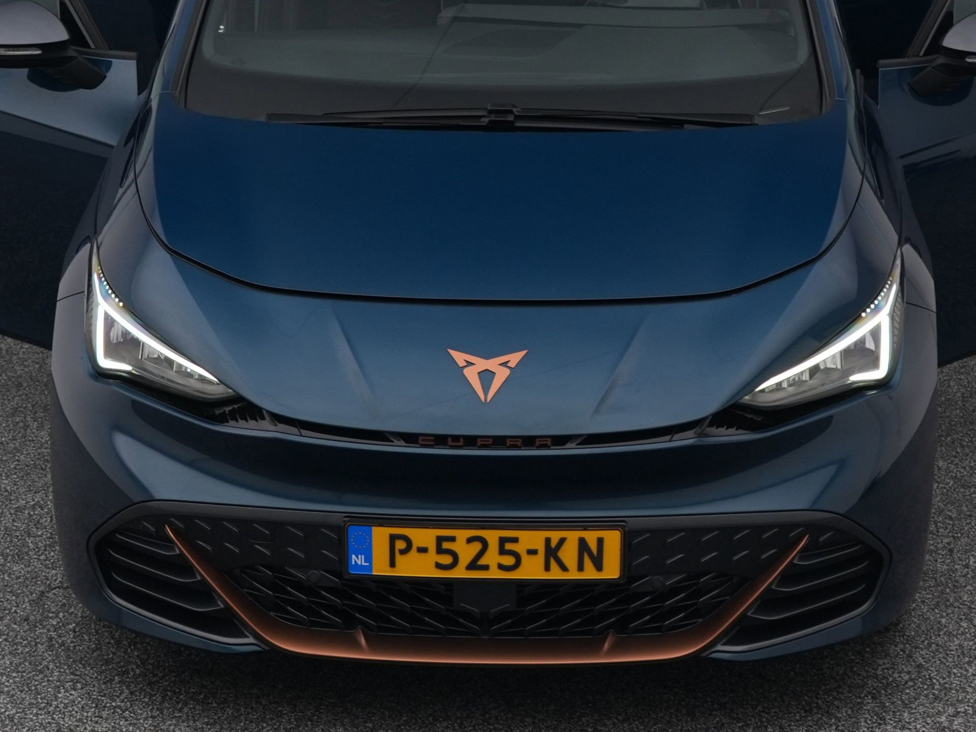 Auto afbeelding: 32