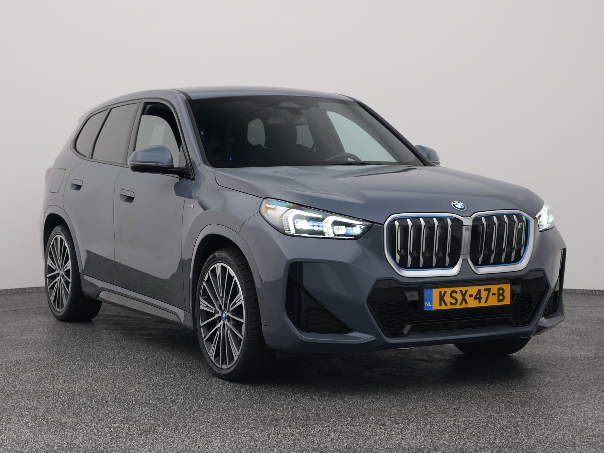 Auto afbeelding: 2